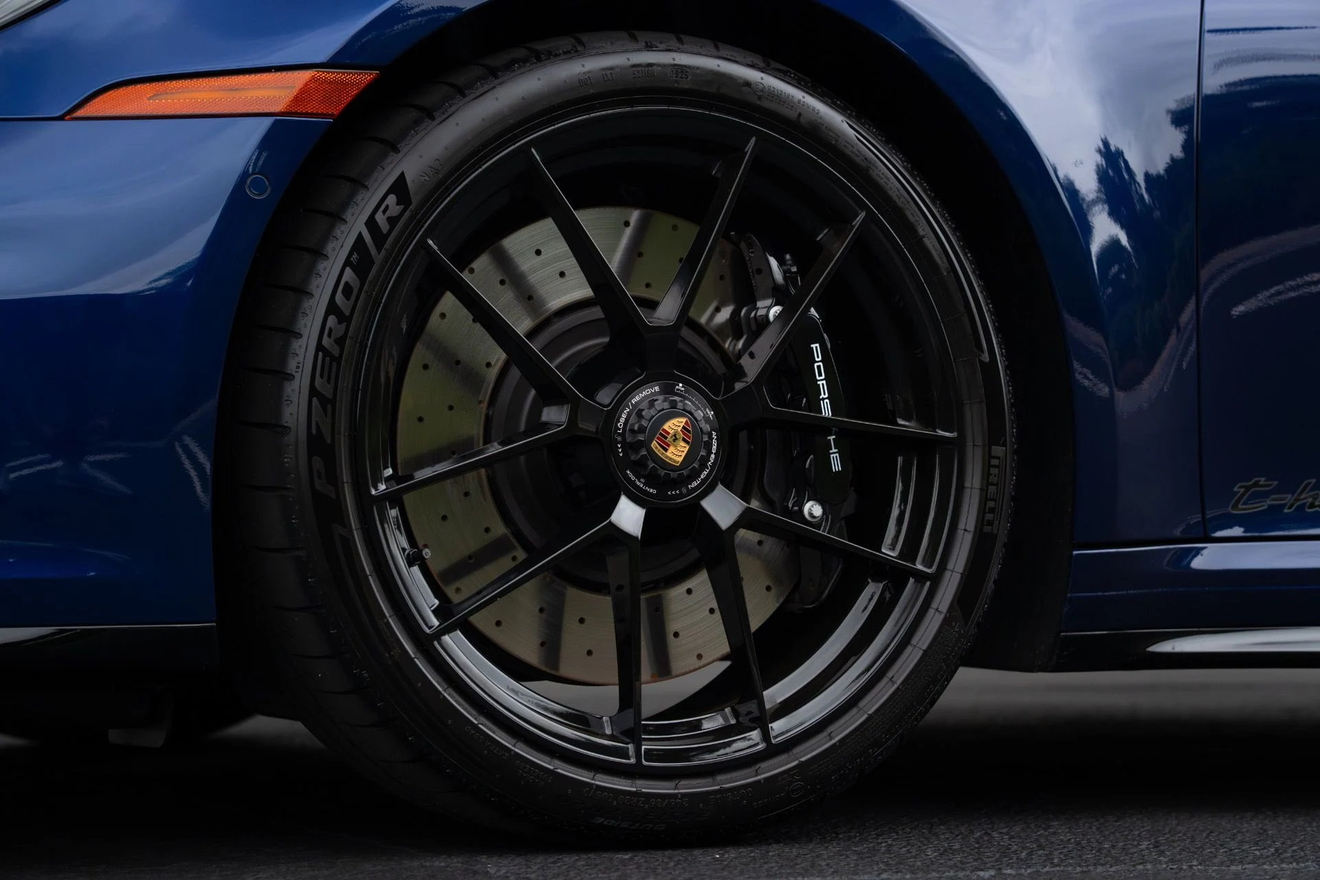 mph018_4034724383_Used_2025_Porsche_911_Targa_4_GTS_1769107430_731c3b98ac