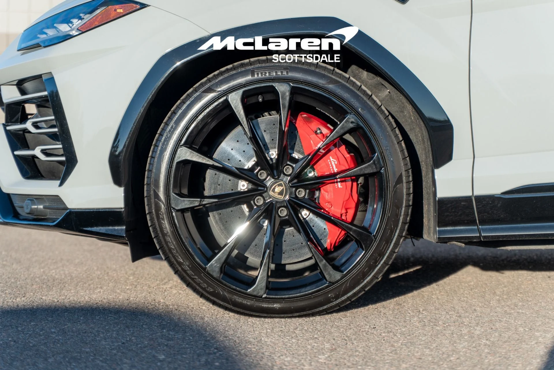 mph018_4038876204_Used_2021_LAMBORGHINI_URUS_1765671220_18e7f15fcb