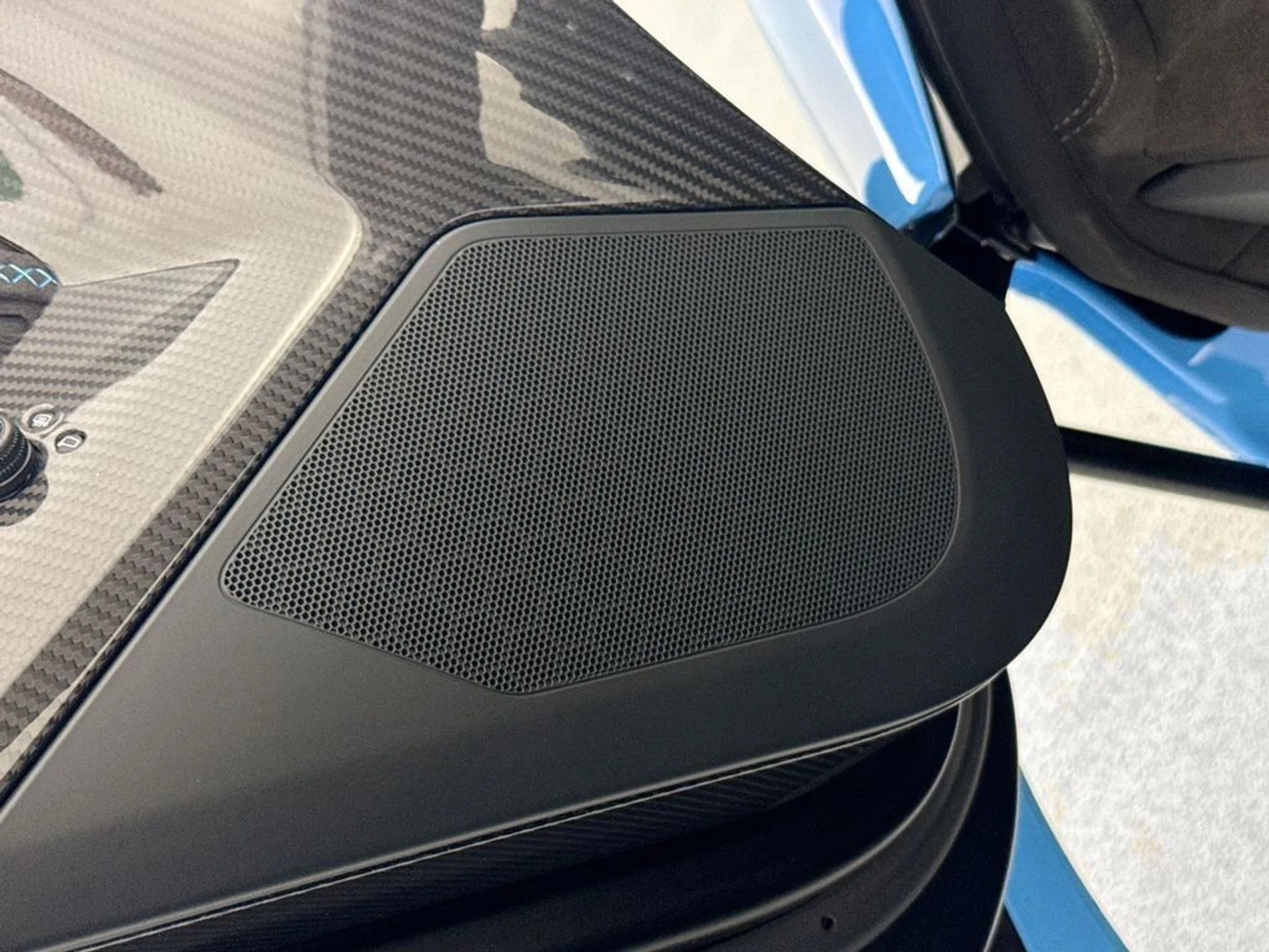 mph018_404232137_20e77ff05363b9fc414811a03ef6031d_20cbcccff8