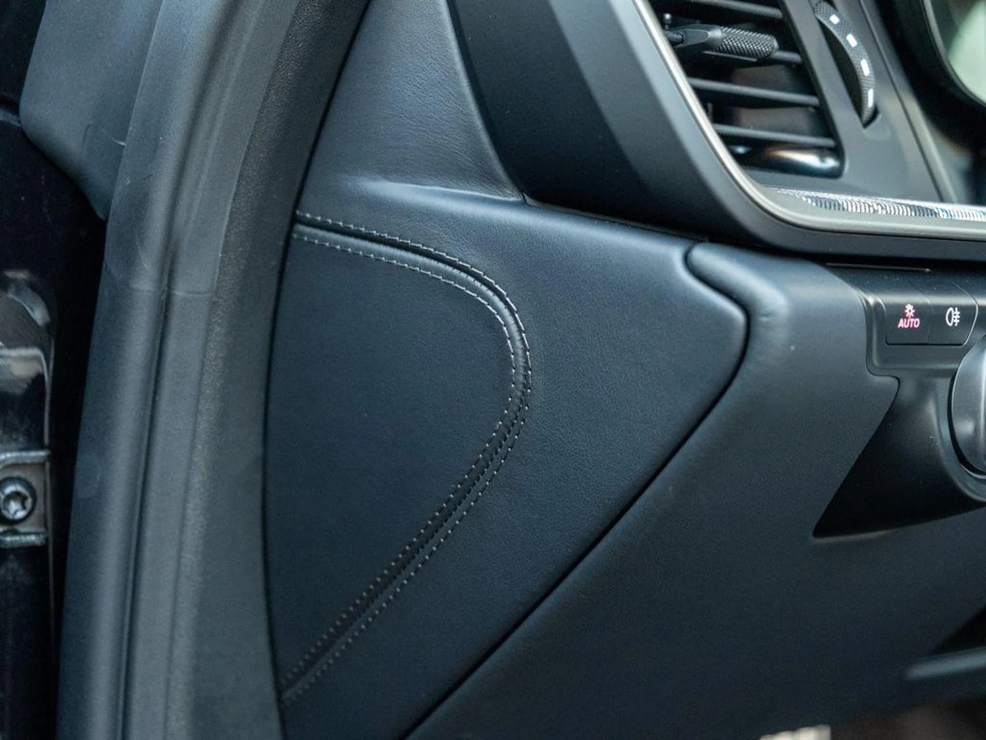 mph018_4043382560_a_Dch_QF_5q_Os0f_Nvg_Y_Ggd_Uj_Hves_772cc62b7b