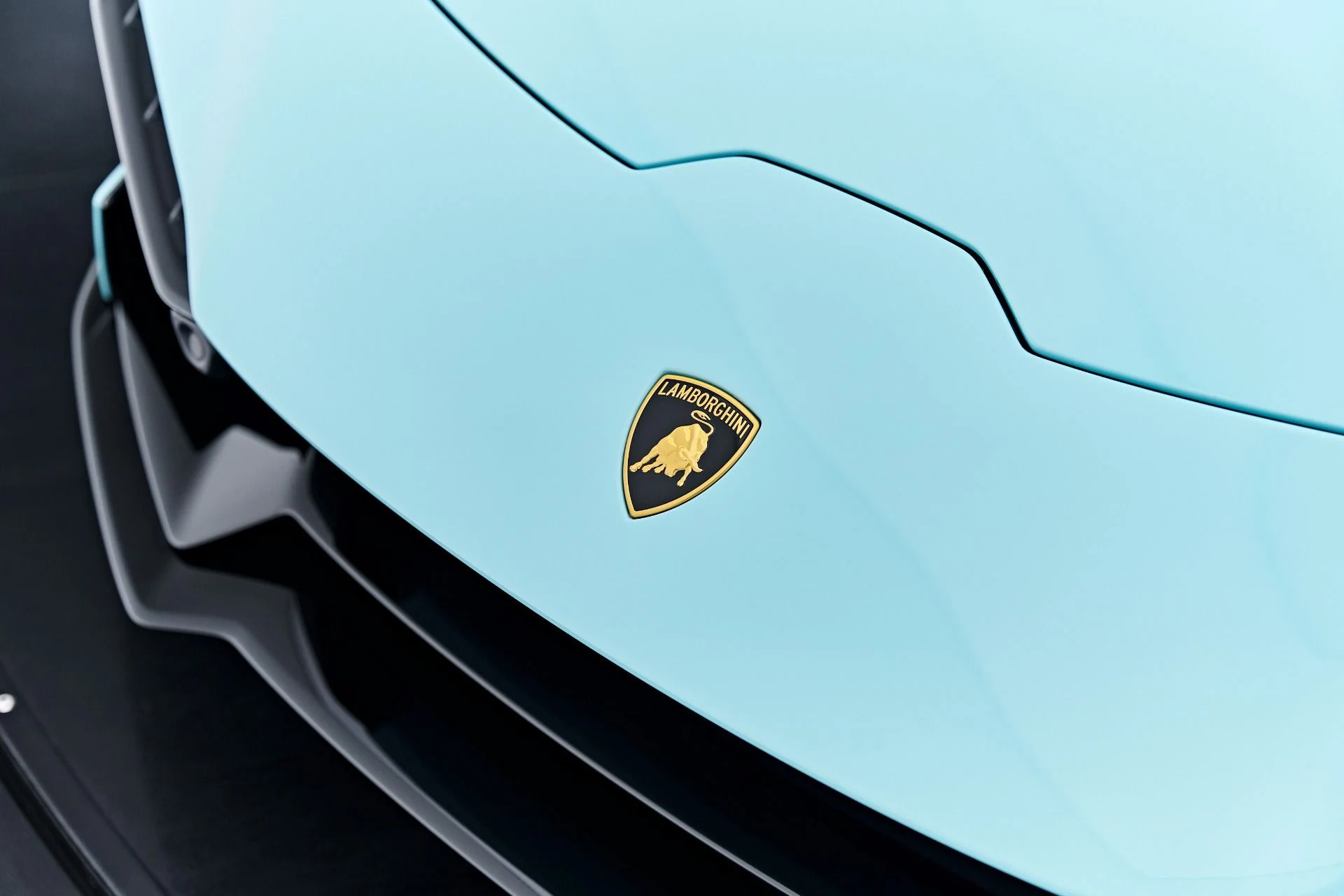 mph018_4045304951_Used_2024_Lamborghini_Huracan_Tecnica_Base_1788455367_698b73211e