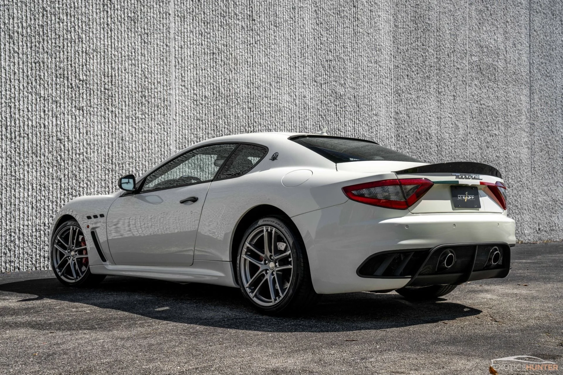 mph018_4052709020_Used_2013_Maserati_Gran_Turismo_MC_with_Carbon_Everywhere_and_Bose_Audio_1761061125_fd3ff937ab