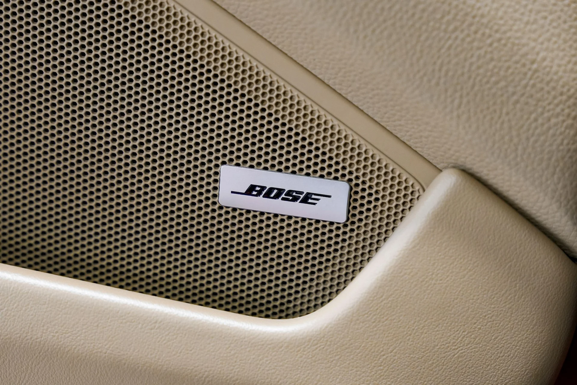 mph018_408385863_2a839160ff5c3952a7b4d89c9e6c9ef1x_6fcdb852e7