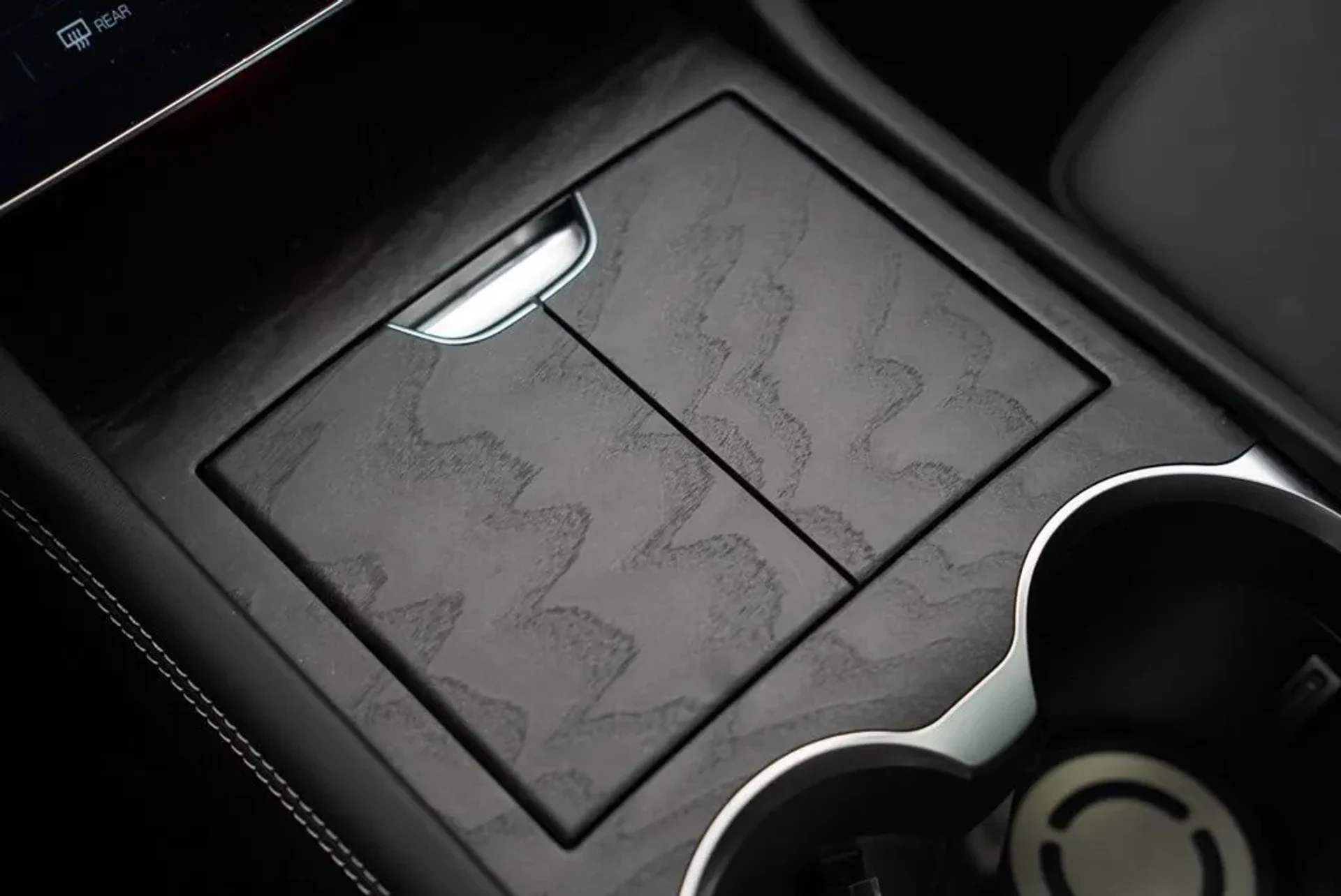 mph018_408579709_5fxp3fv616937x3vfuuik7ebu13t_599ed62235