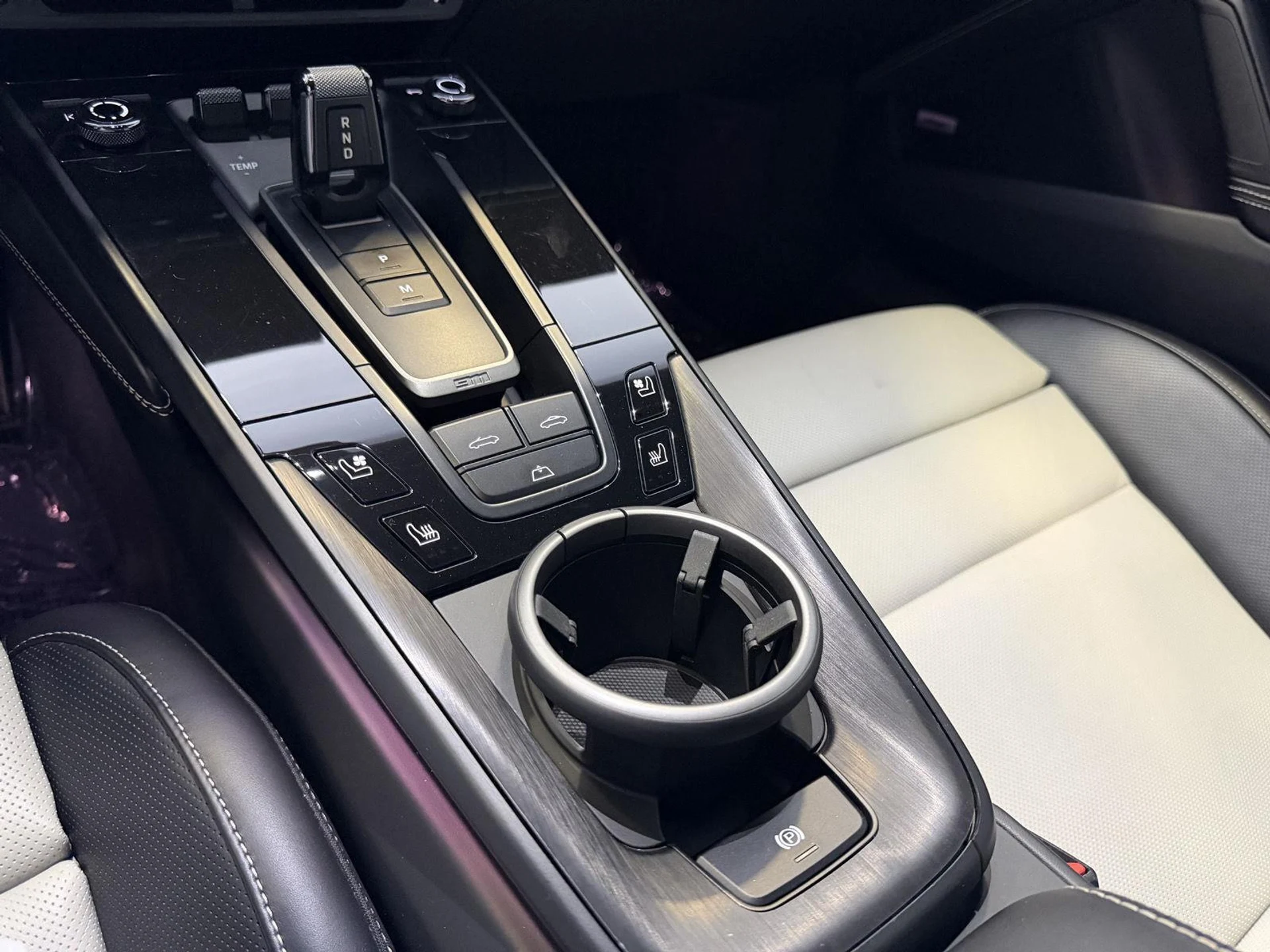 mph018_4091799022_65c30233133681186251f70eddf2e03ax_61db317f85