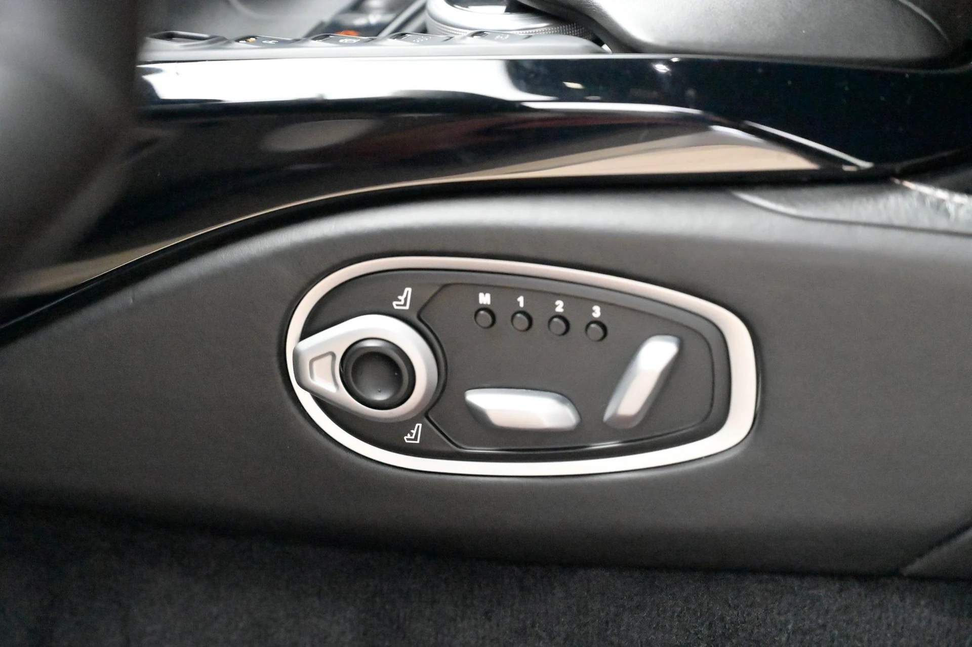 mph018_4099926475_2b04a23eb6214f69910f60f6fabf61a1_537ca90f58