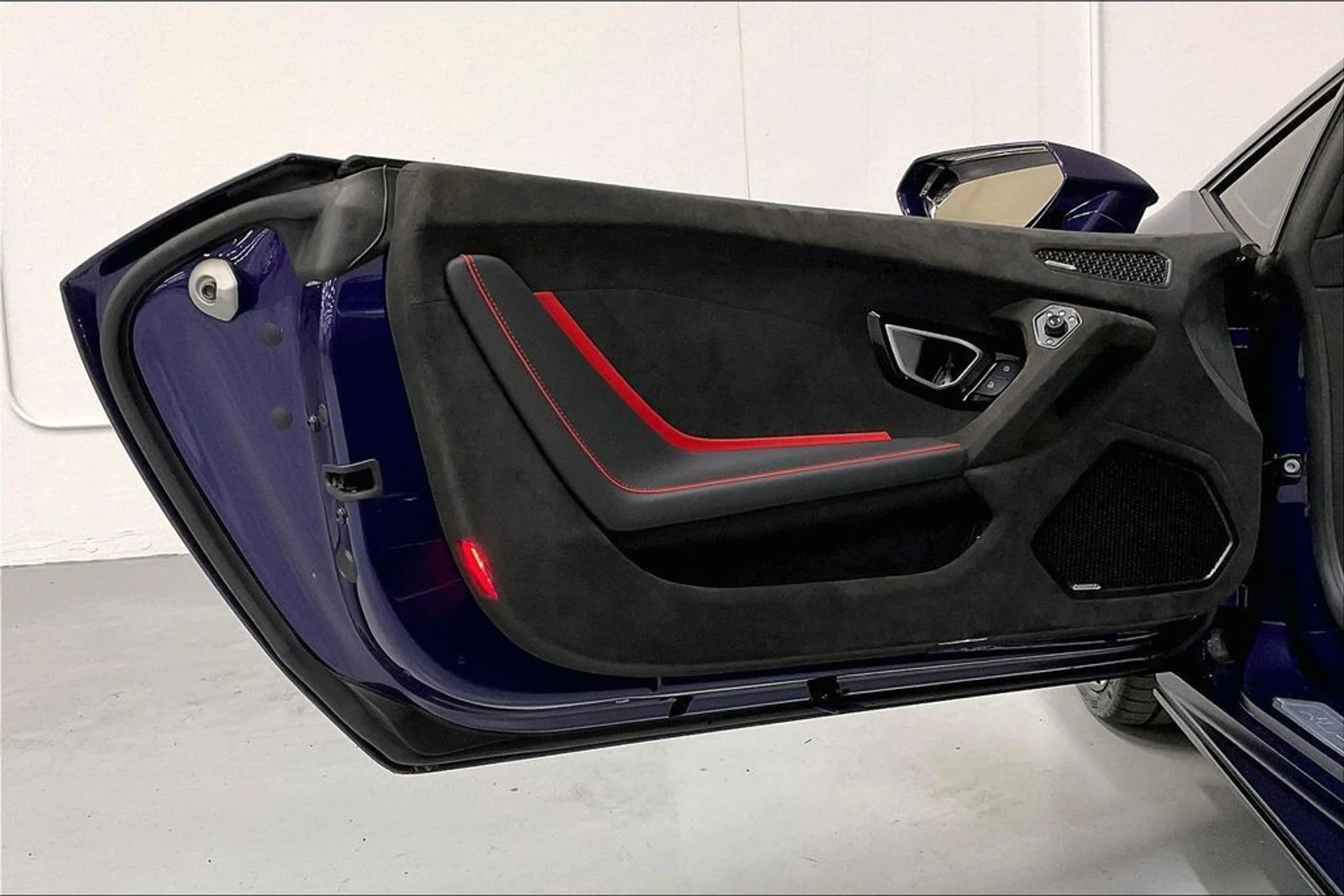 mph018_4105761791_bb9ccd56efa2012ac9e8733f978908efx_0a9a449f2f