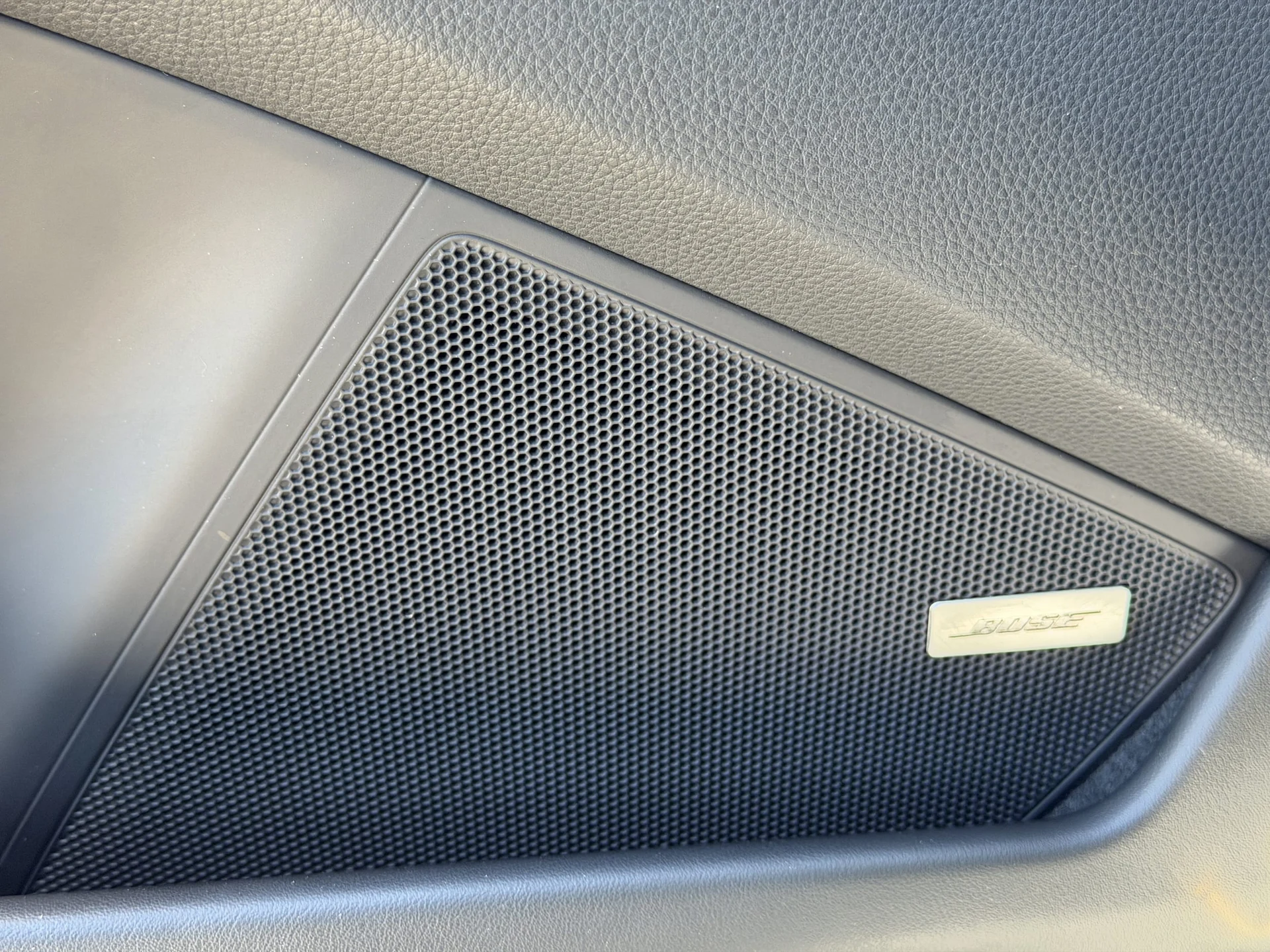 mph018_4108653081_73cf7b1007e207cc2f50258e773f9905x_d27d6632fe