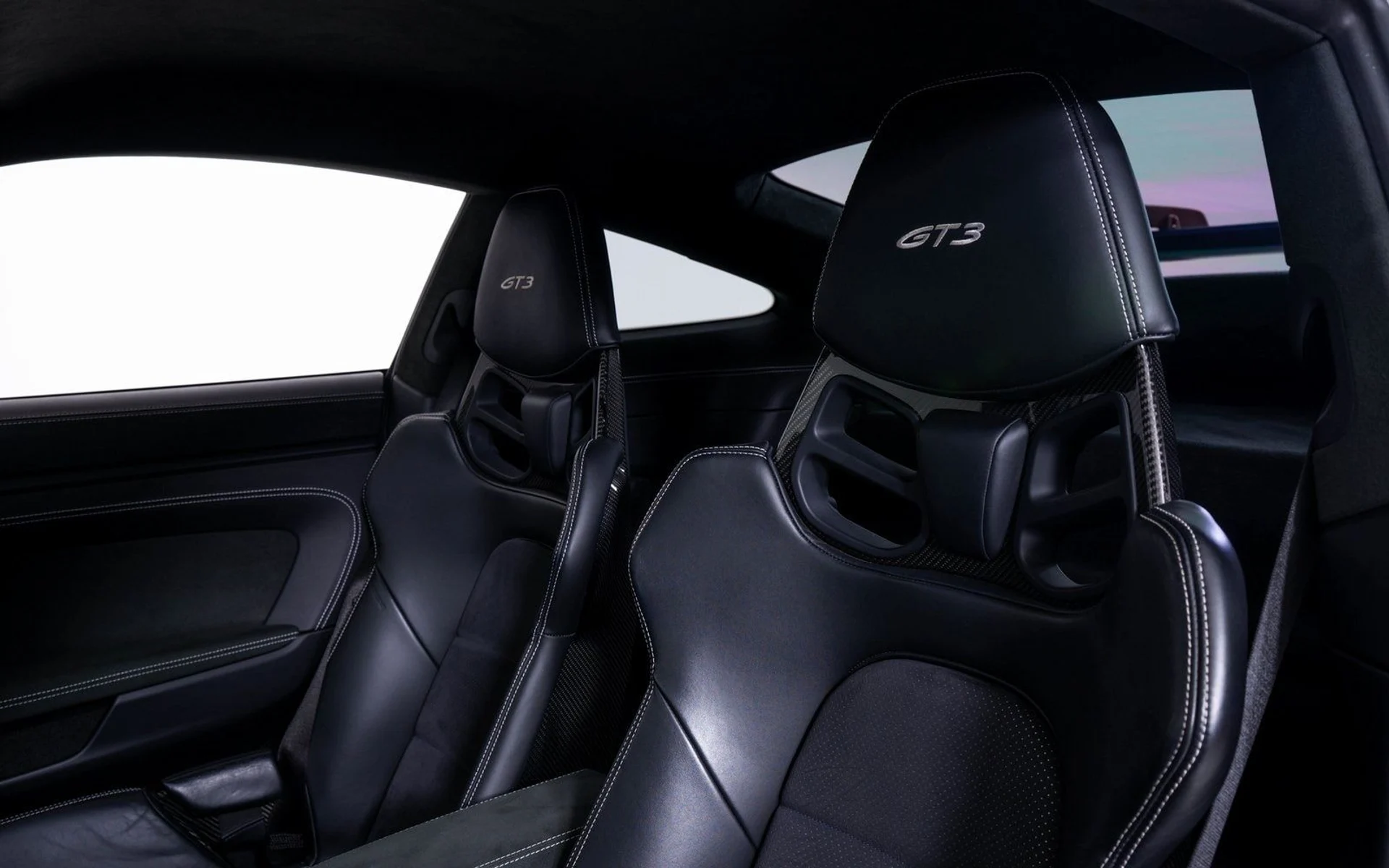 mph018_4110321907_fccc3b38d171301129a336d0ac79a596x_c1039f963b