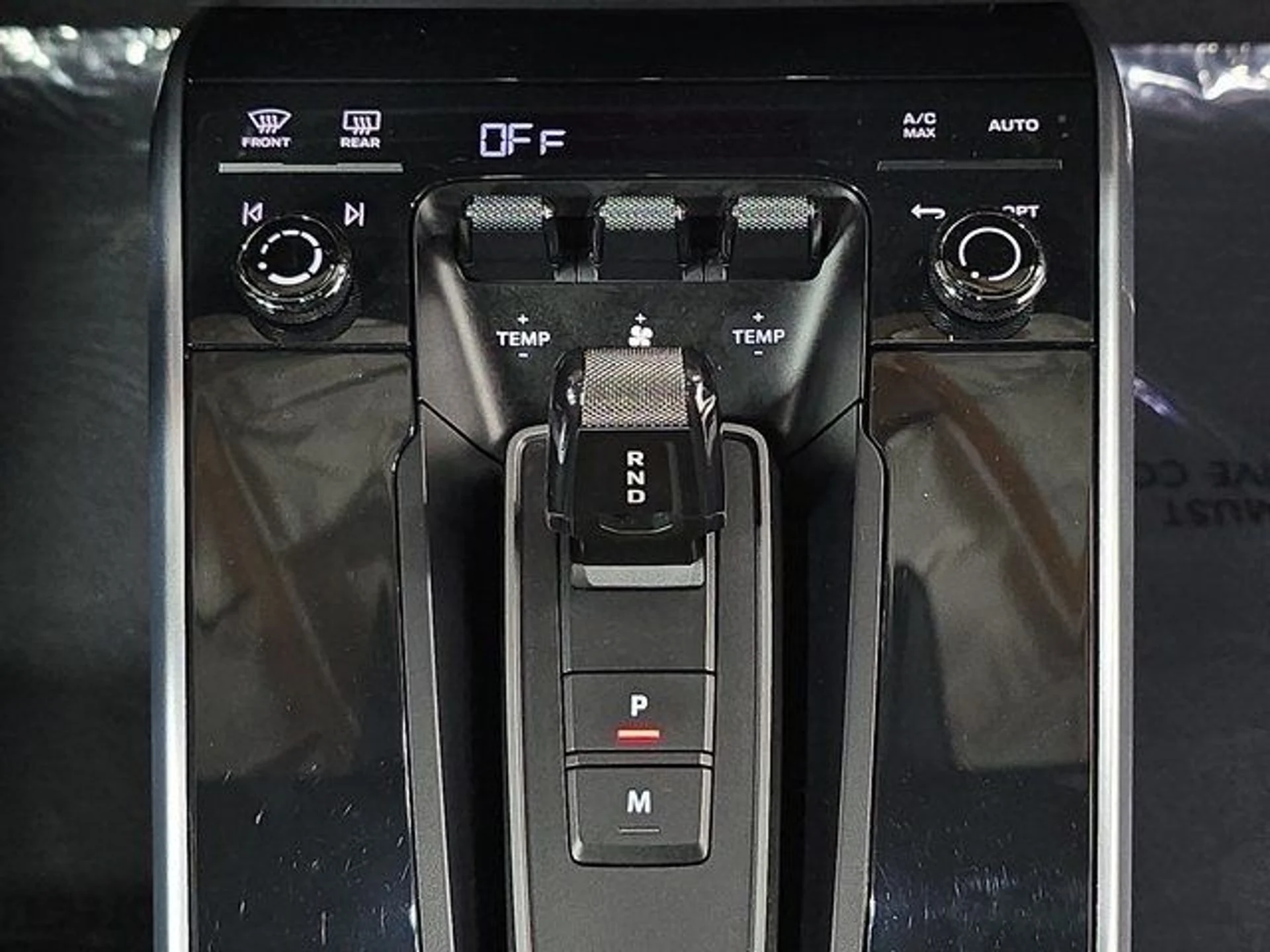 mph018_4112249493_77751f9a3b50258818748f7551c8406b_3065ee4041