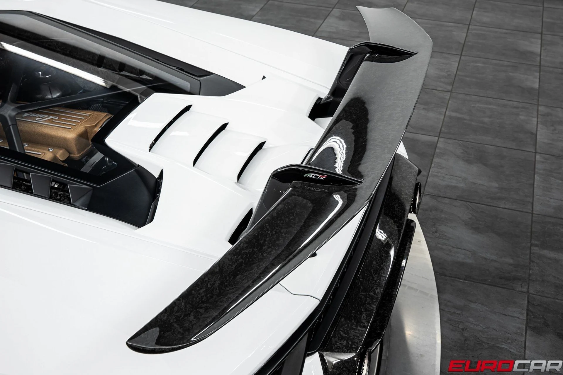 mph018_412248984_image_19_598d9a7b1a