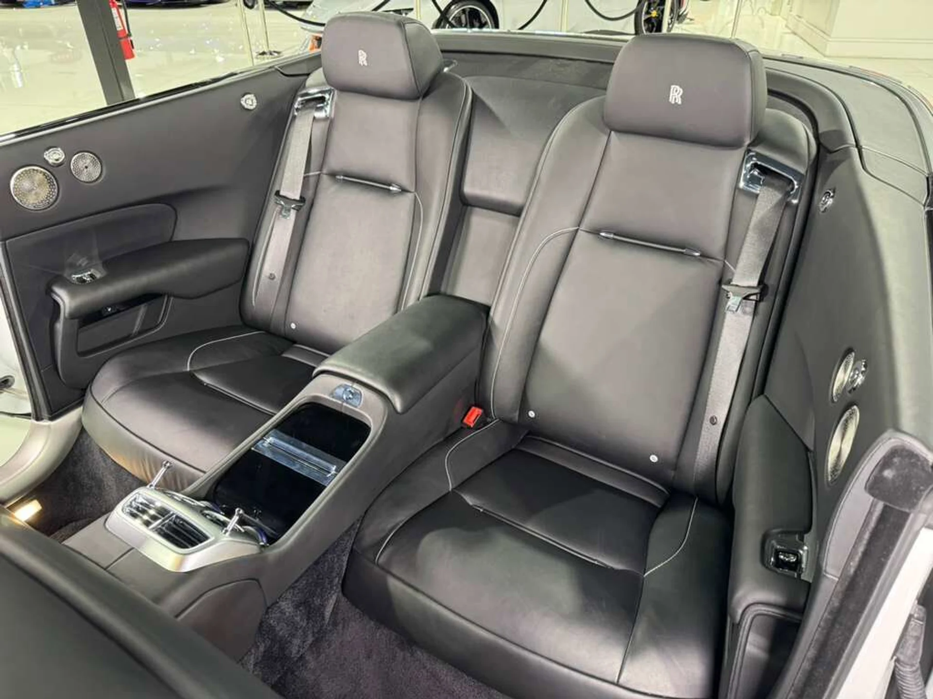 mph018_4123800679_2e9adec1f32b58c782144ceed3e0a578_e2840659a6