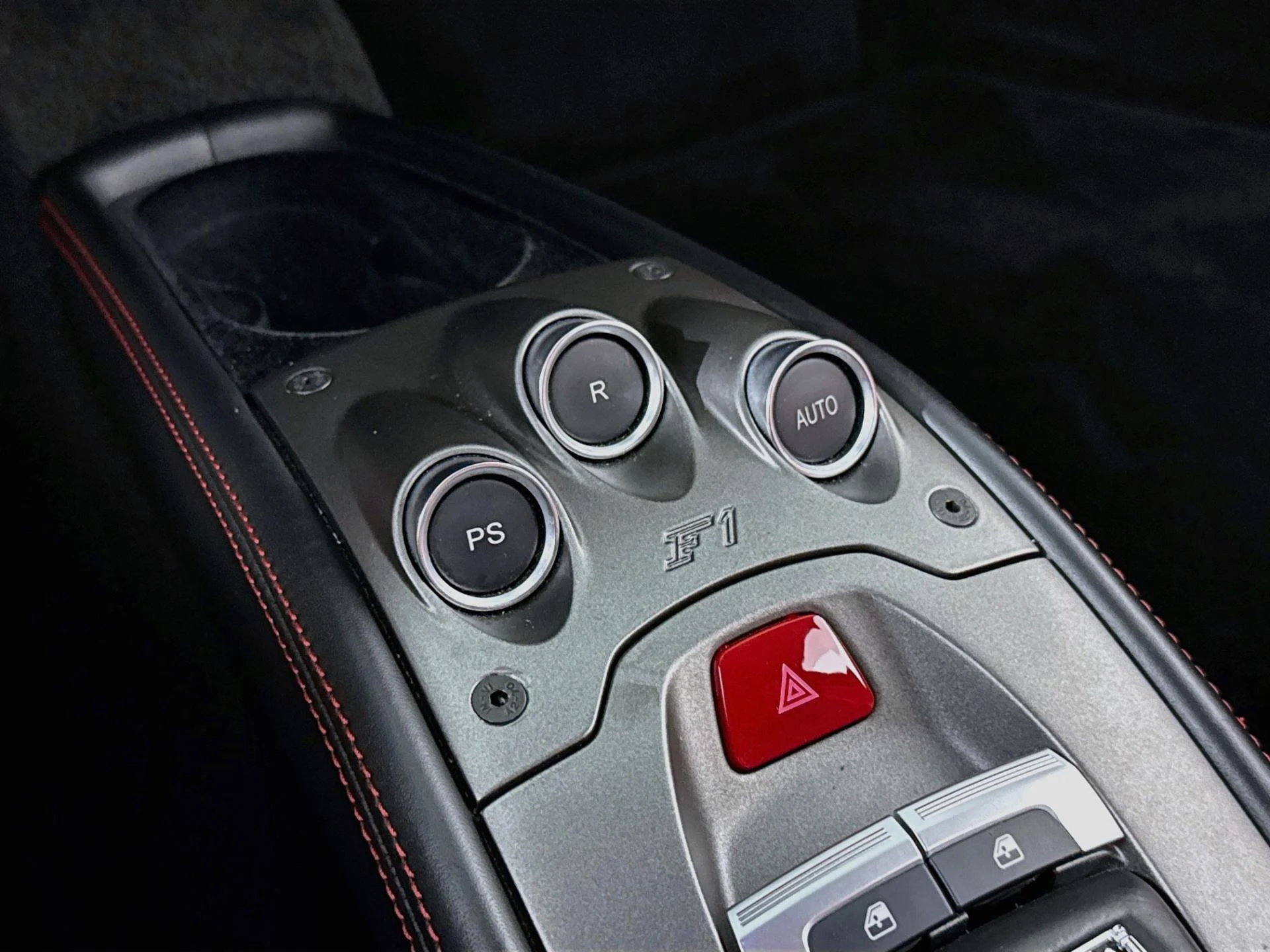 mph018_4127476640_Used_2014_Ferrari_458_Italia_1786128948_564a805a98