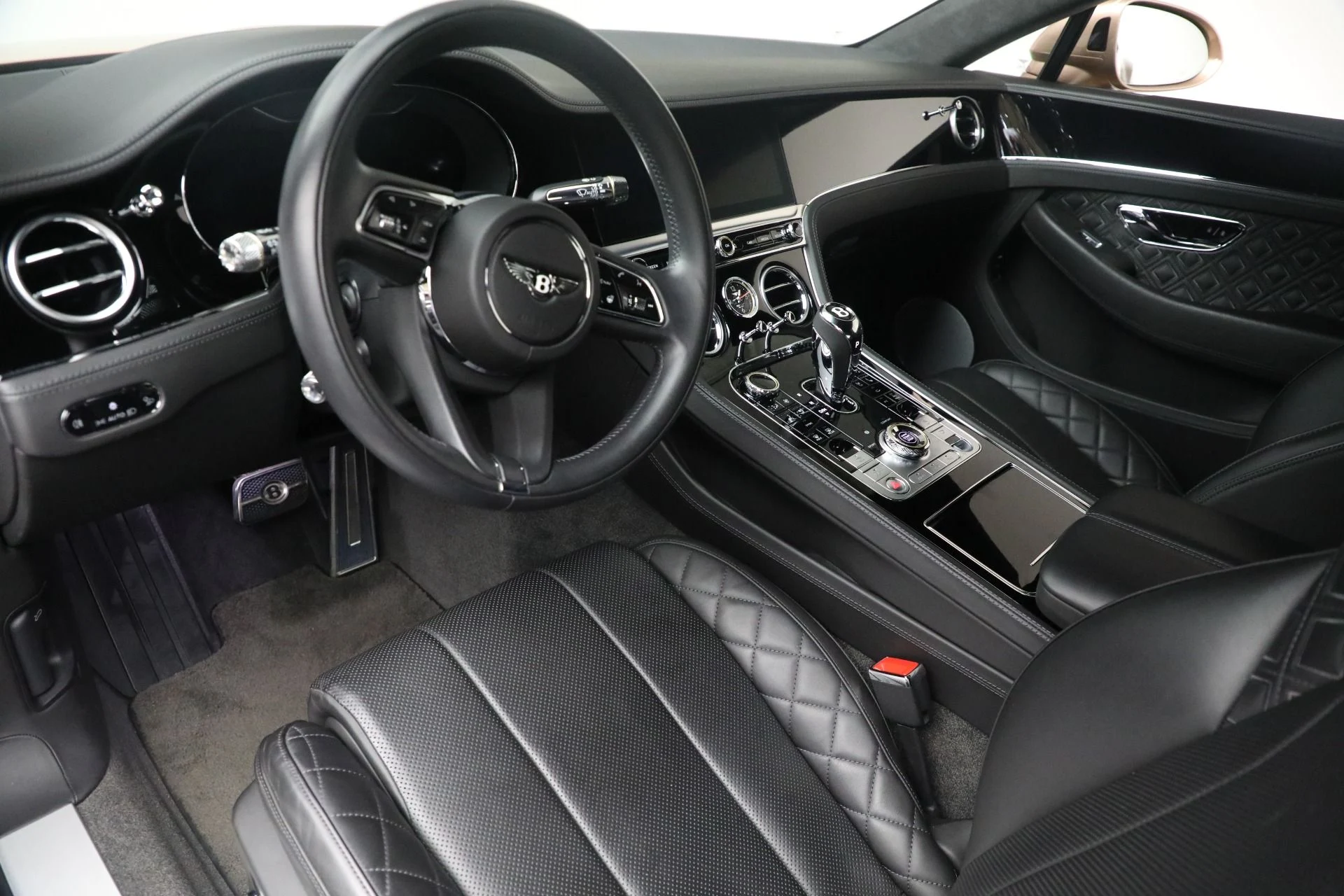 mph018_4134836535_Used_2022_Bentley_Continental_GT_V8_1762635881_664432a6d2