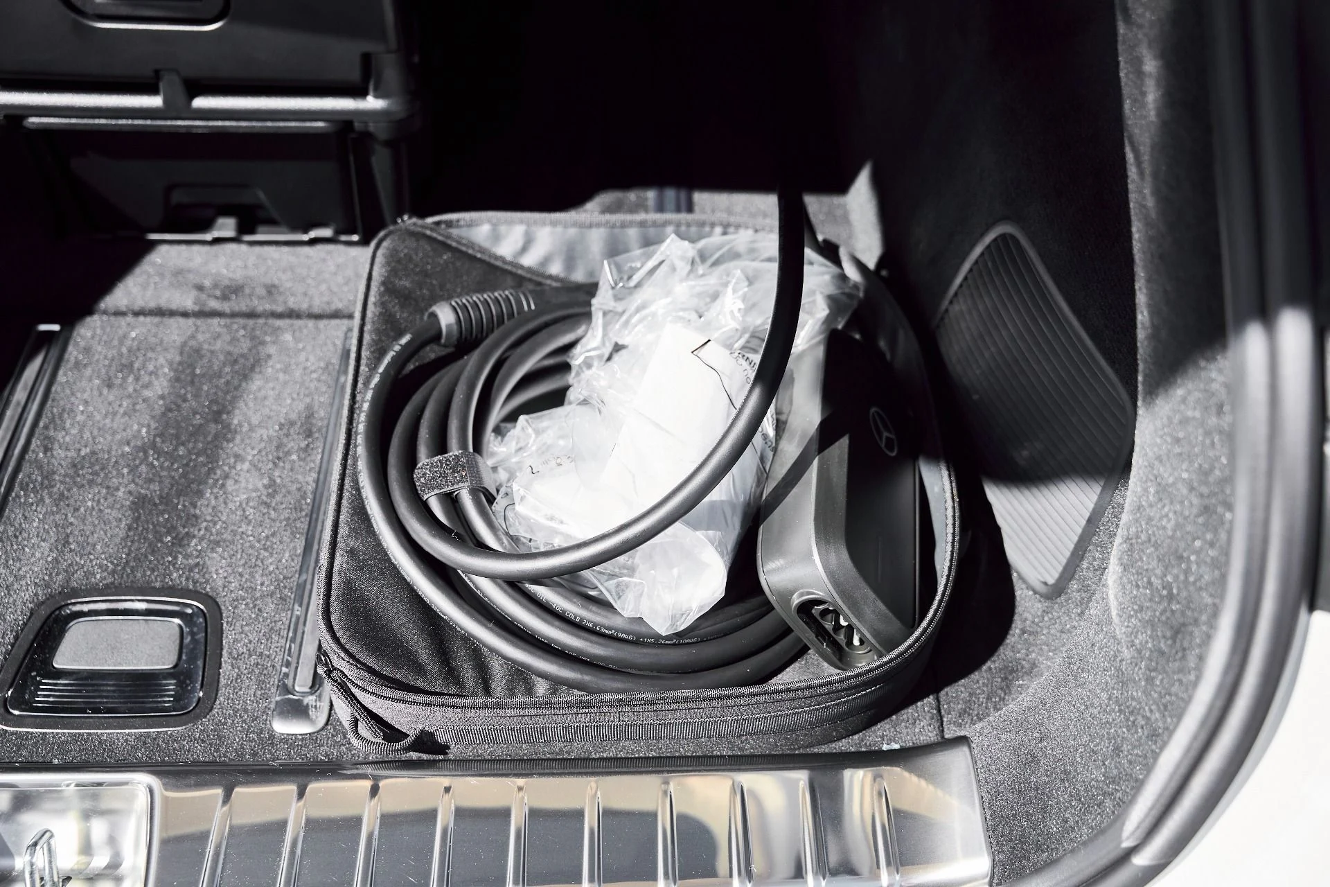 mph018_4146828050_Used_2025_Mercedes_Benz_EQS_Maybach_EQS_680_1773365775_31e8f340a6