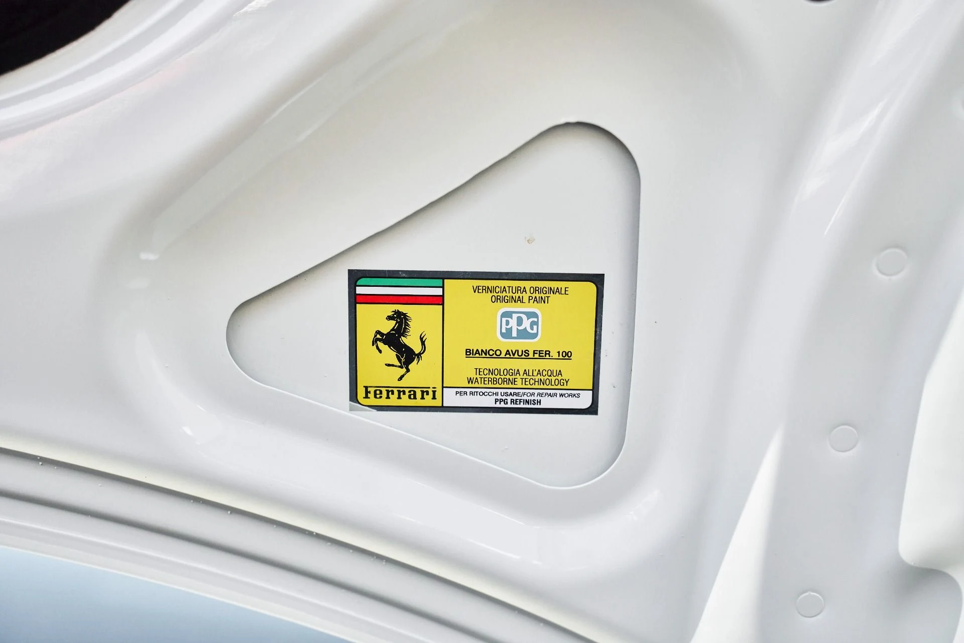 mph018_4148493319_Used_2022_Ferrari_Roma_Base_1764637194_7d163b66cc