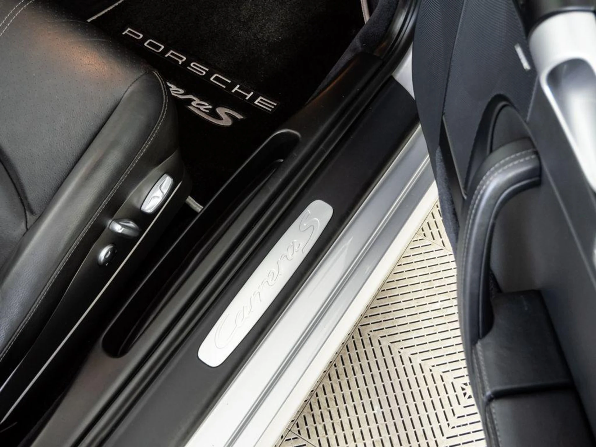 mph018_4156184879_IA_Cl_C9n8_U92zm_66lpt_DHGV_Tl_Cw_b109fb4c87