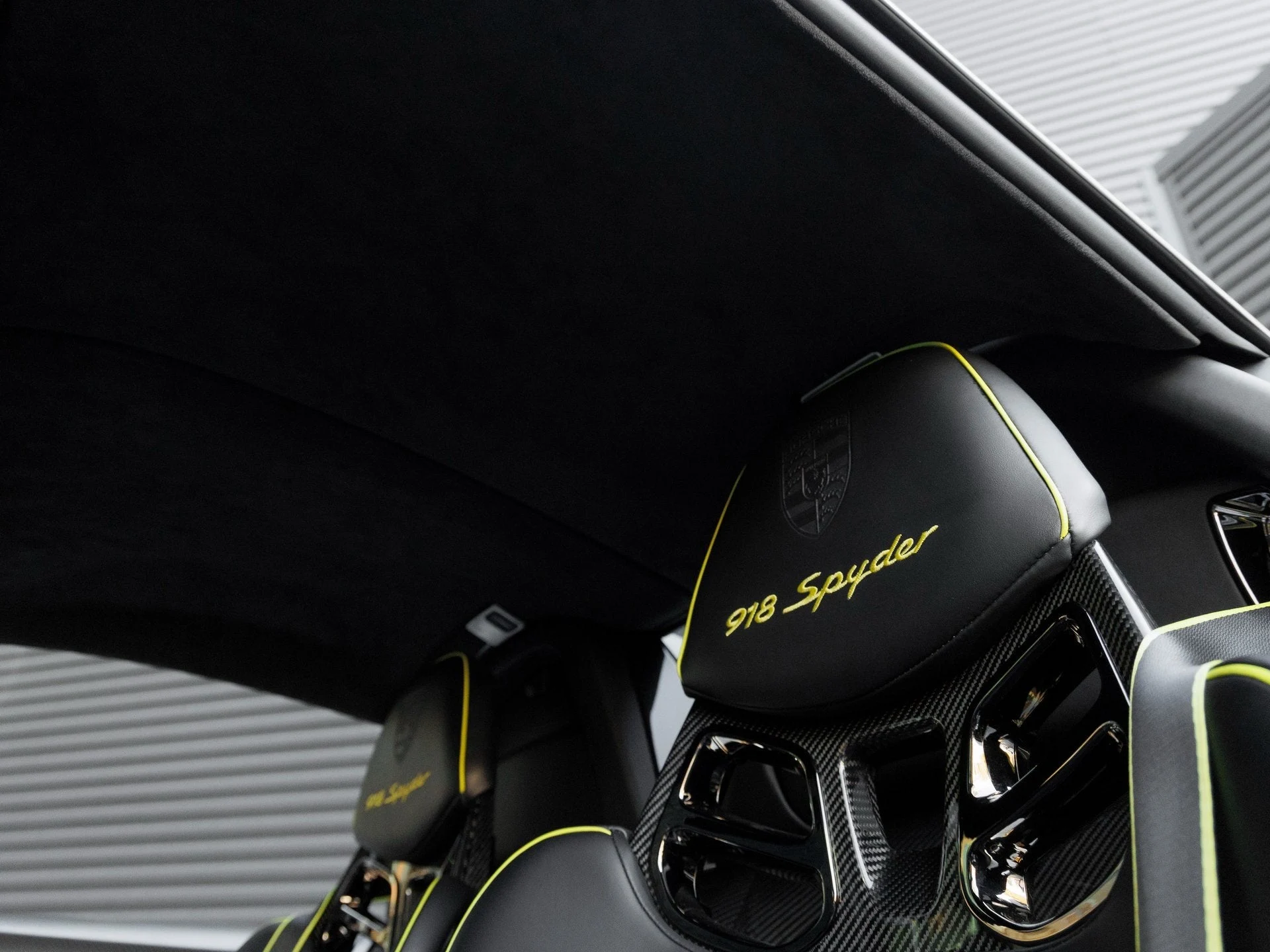 mph018_415724524_19_72d4d1387b