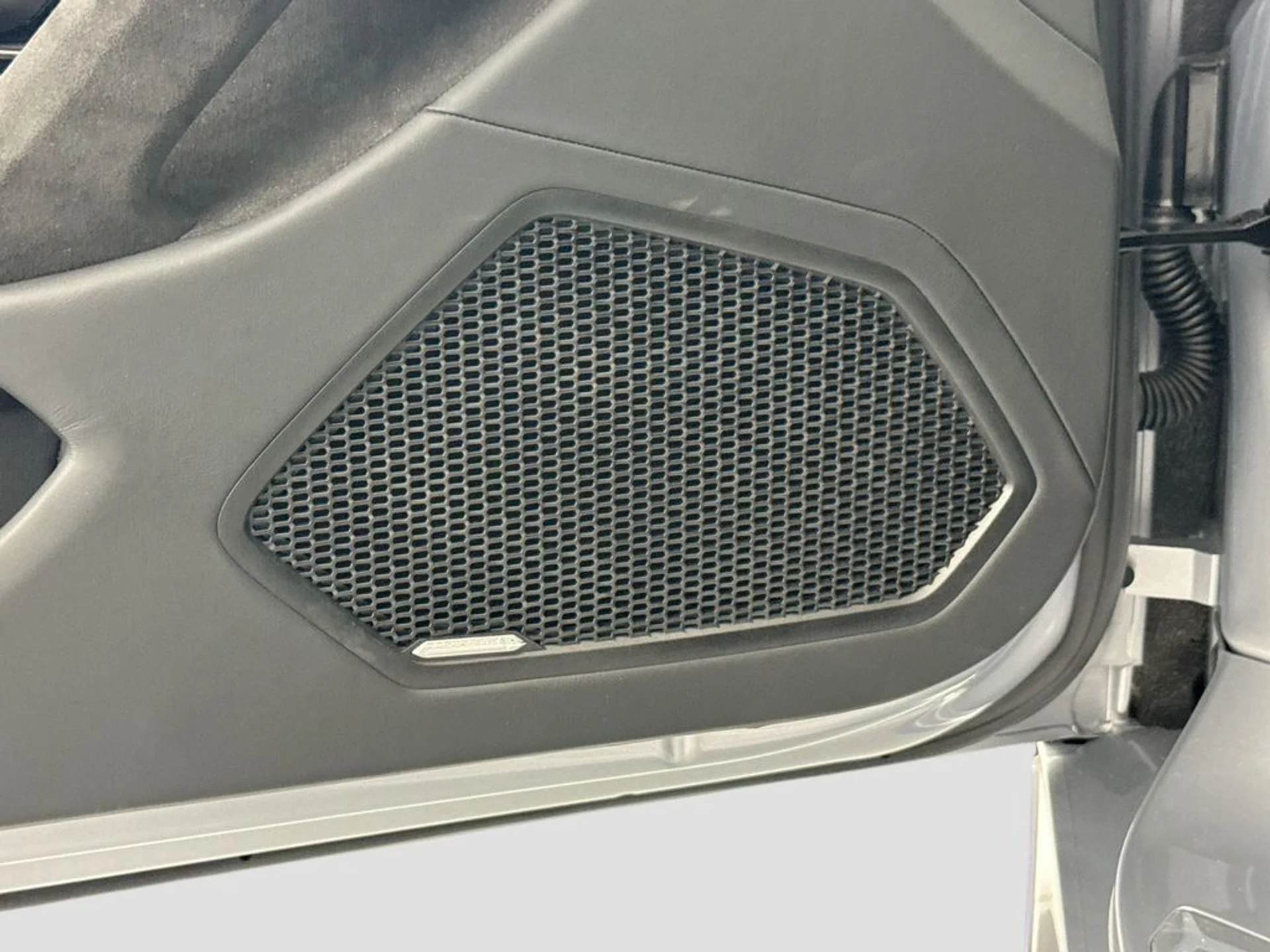 mph018_415876613_ddc8af775dc45adb1100c7d80d8dd905_030b9060ad