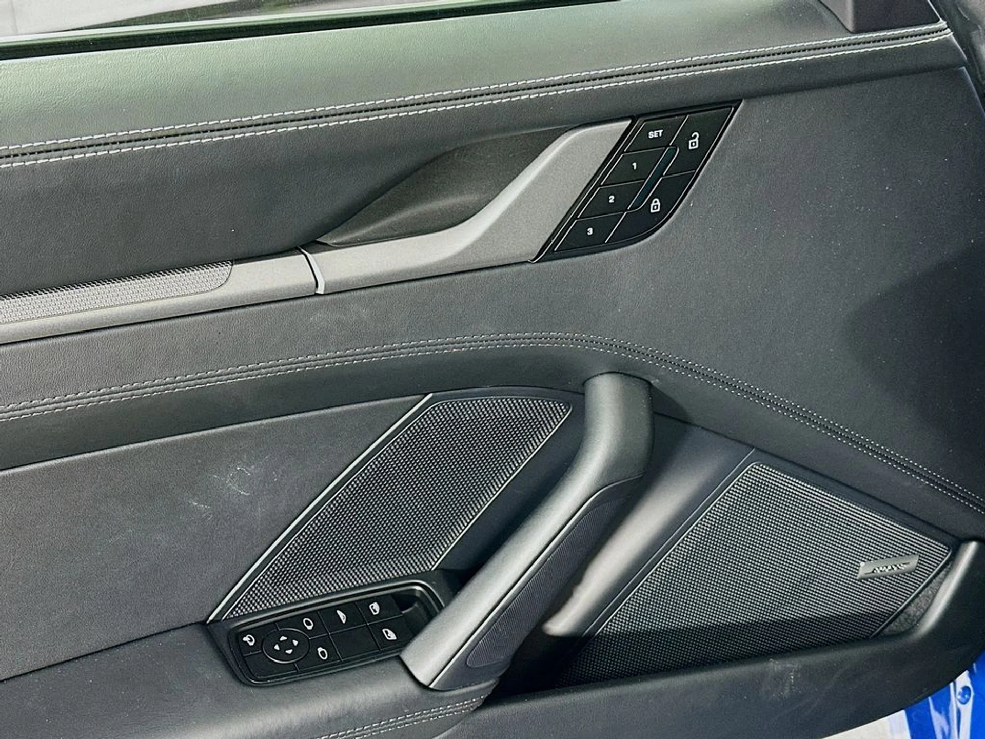 mph018_4160474663_741b47206c826203ffa50133f9da9a18x_1c49d5a110