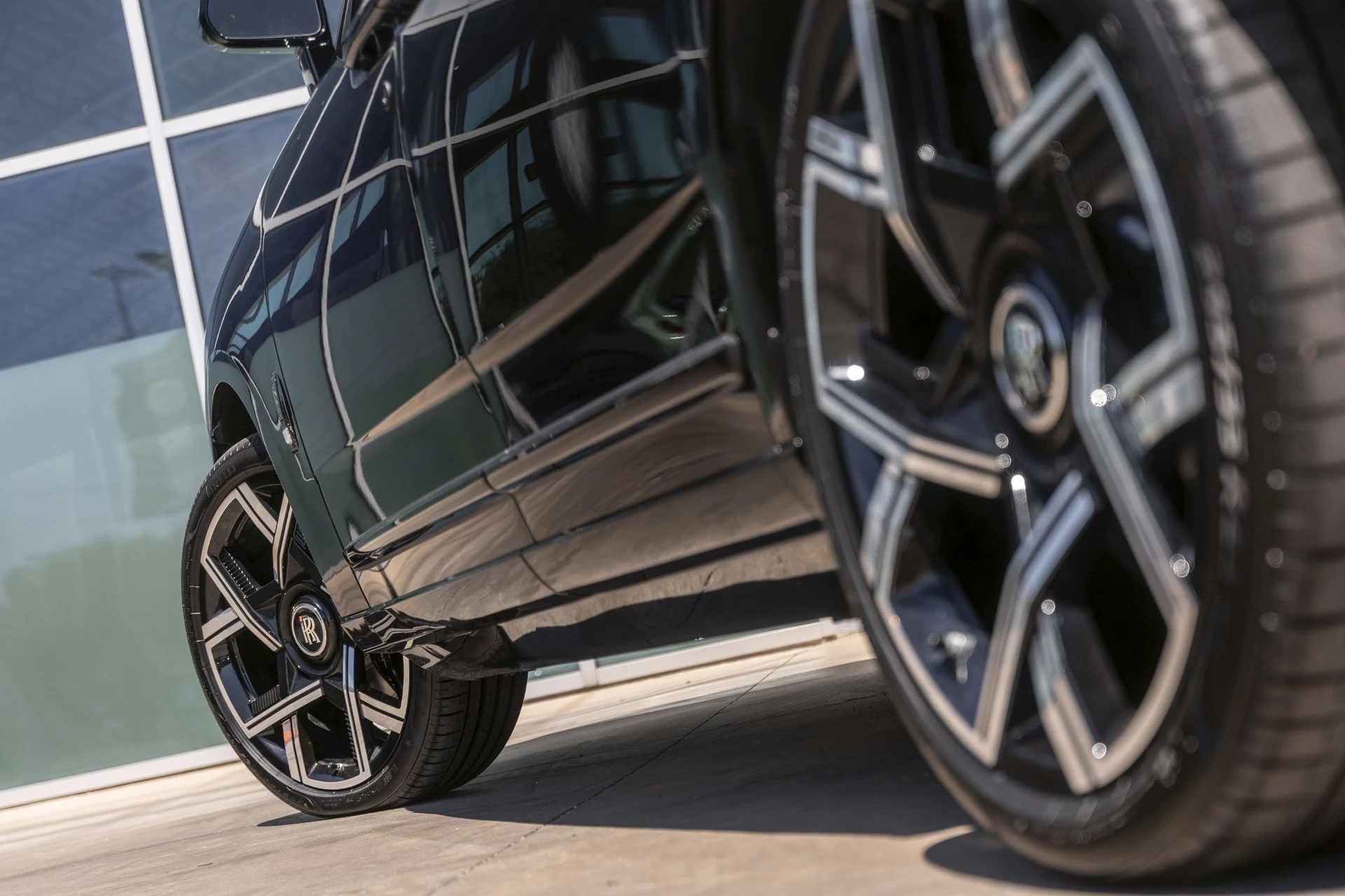 mph018_4166269565_Hi_Tech_Luxury_Imports_LLC_SLA_43_HA_07_TU_235148_image_18_e55f412984