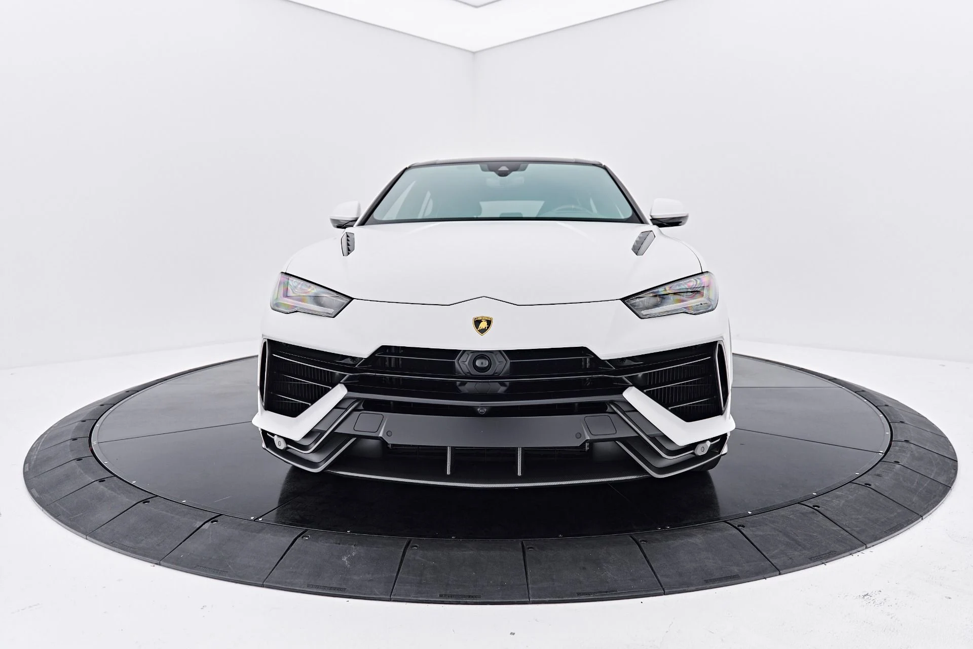 mph018_4171336822_Used_2023_Lamborghini_Urus_Performante_1790207582_bf198850d2