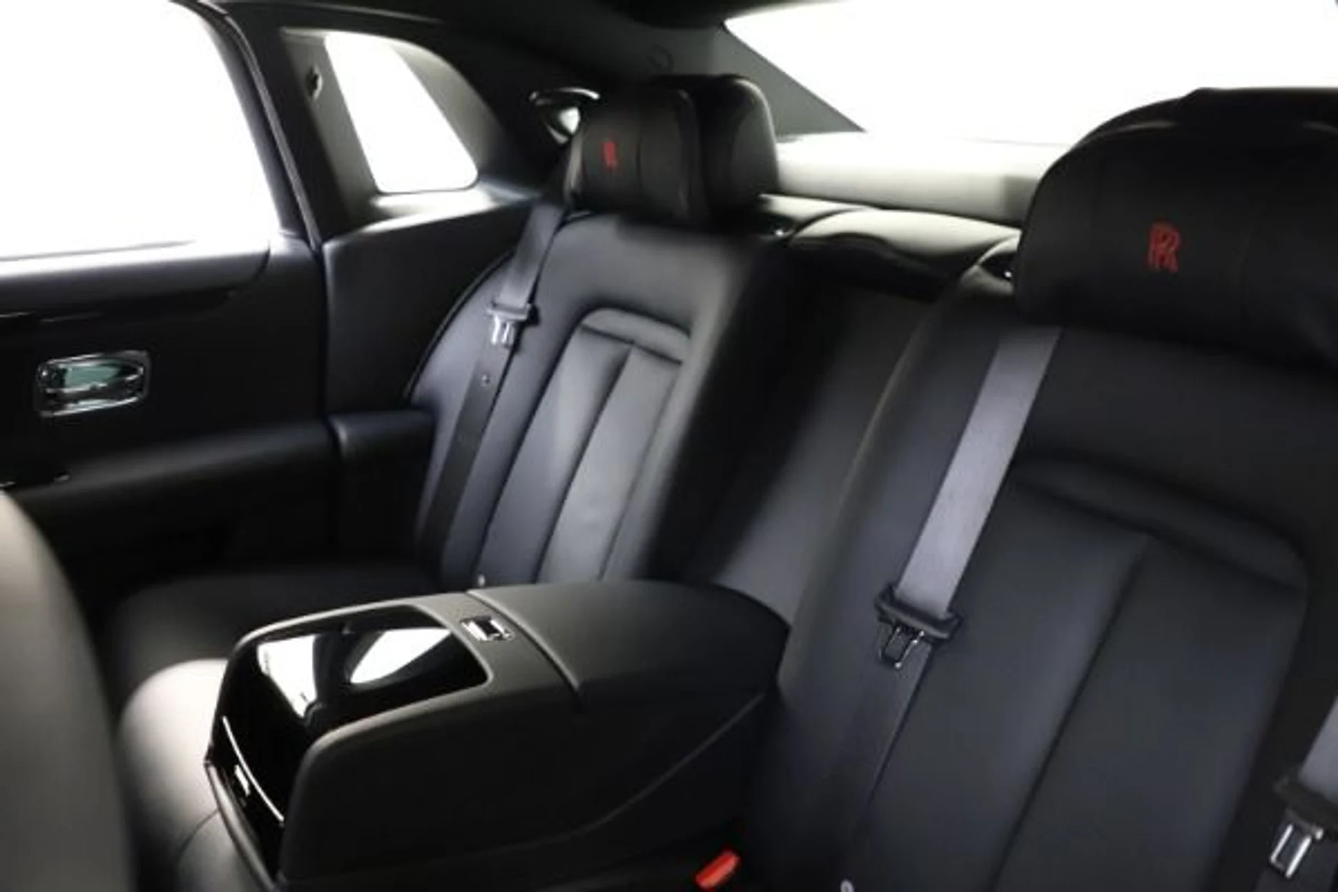 mph018_4172410408_Used_2021_Rolls_Royce_Ghost_108f590f4f