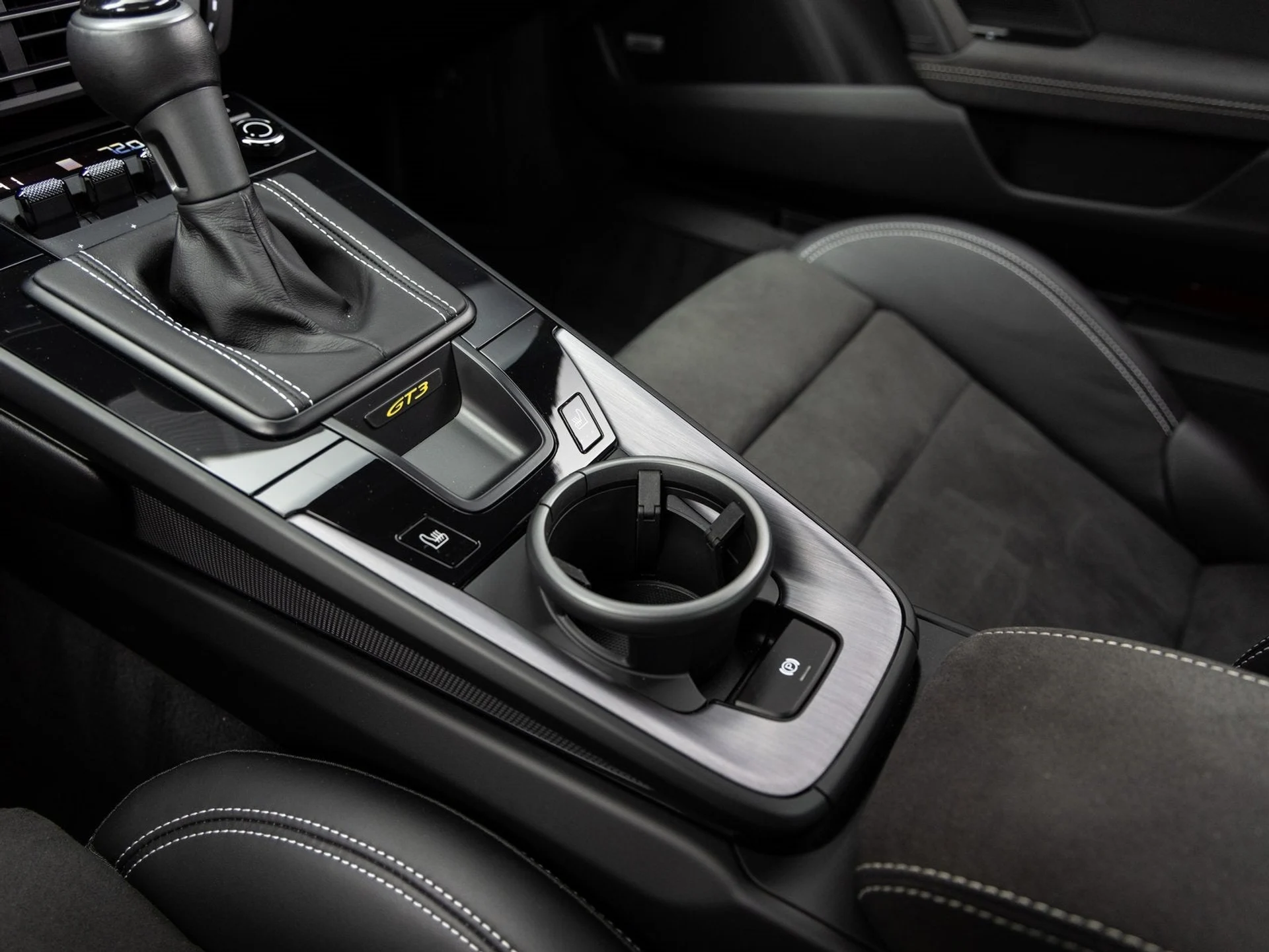 mph018_418249990_19_5cfc5b82ca