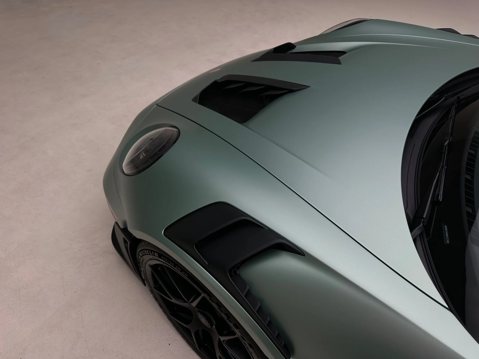 mph018_4182555174_Used_2024_Porsche_911_GT_3_RS_1777498454_23560c8611