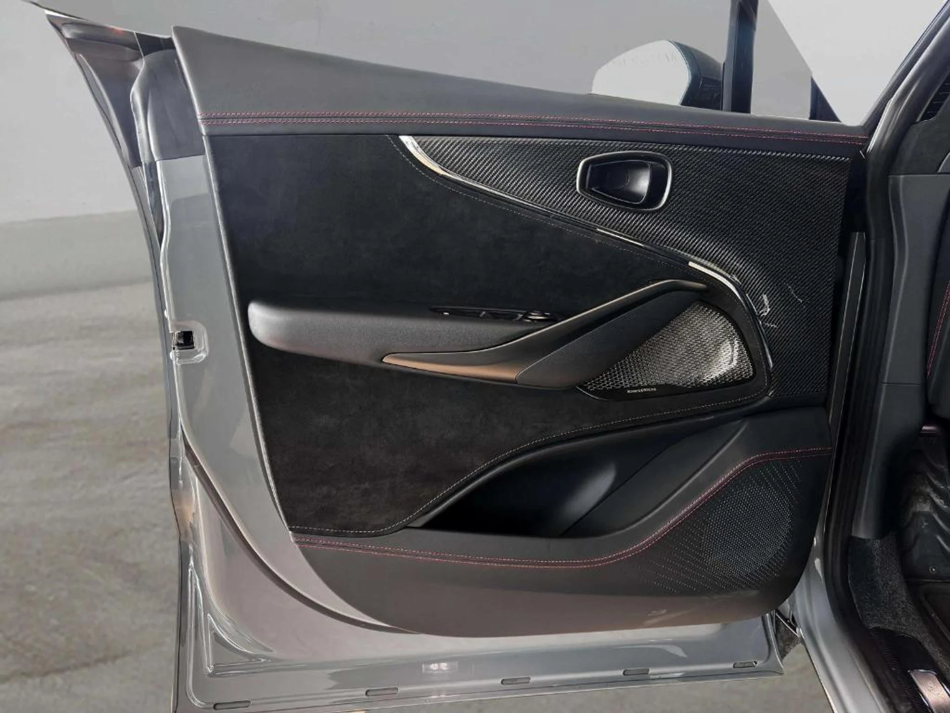 mph018_418504088_Hoh_E924_Uf41_Ly2x7_KHFU_4_Qi9d_QA_2ce4719cfe