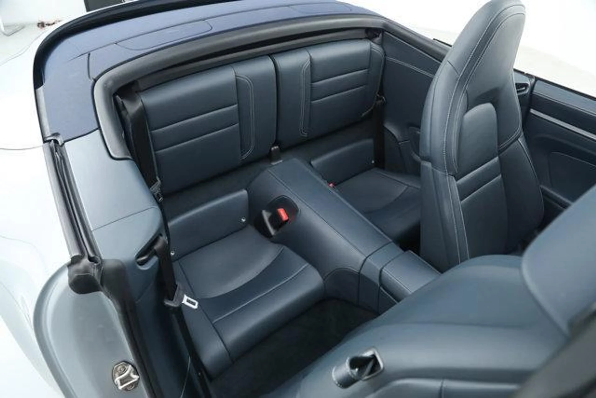 mph018_4195738472_Qq_Unww_YV_9_I_Bhzd87_r3_IPVNBU_Ok_6e2f1f7724