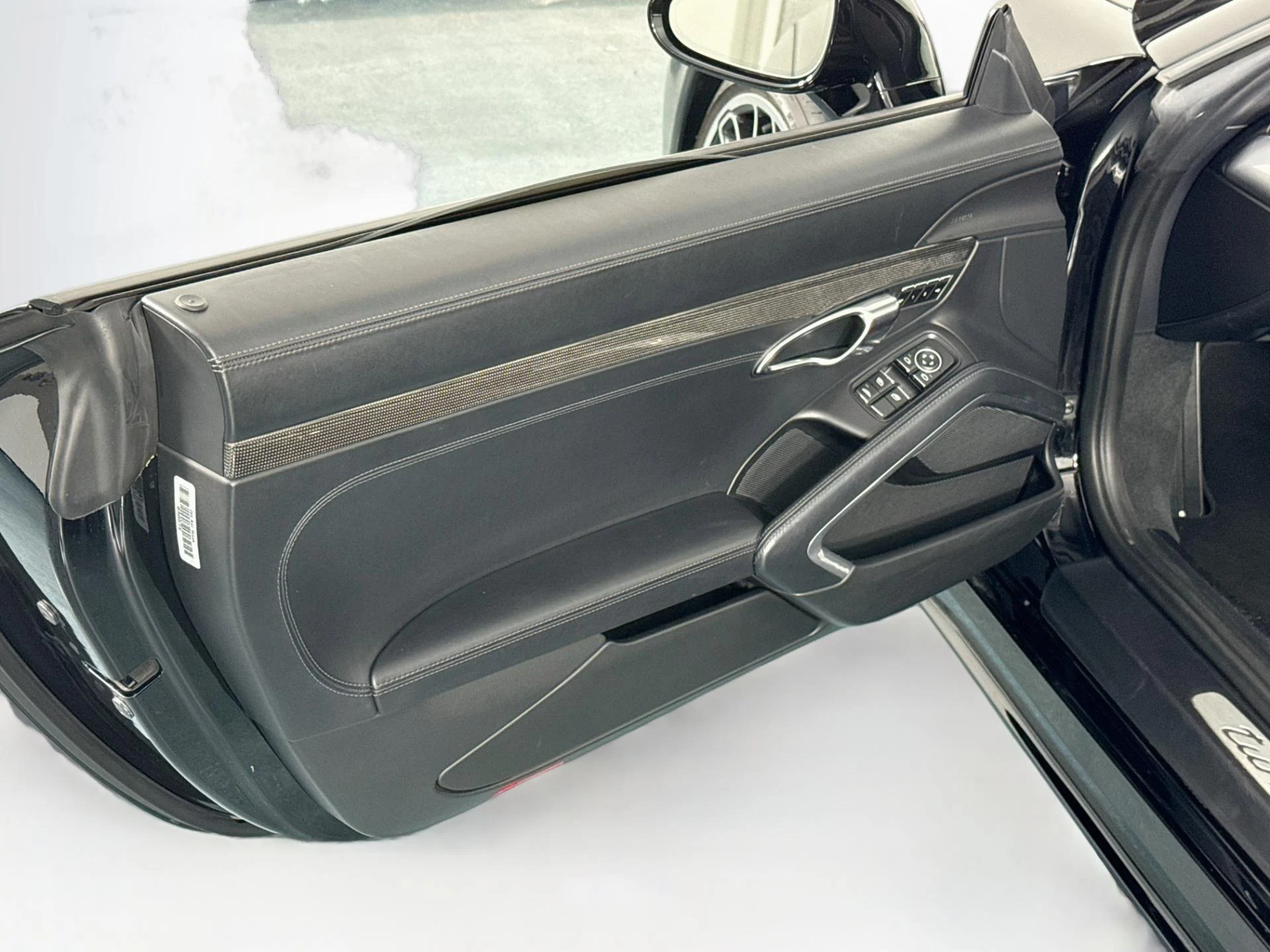 mph018_4208985247_Used_2015_Porsche_911_Turbo_1792520596_3e74481113