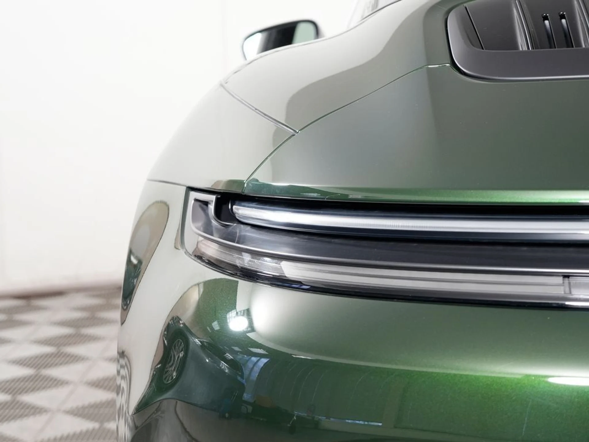 mph018_4219944149_19_f93c800278