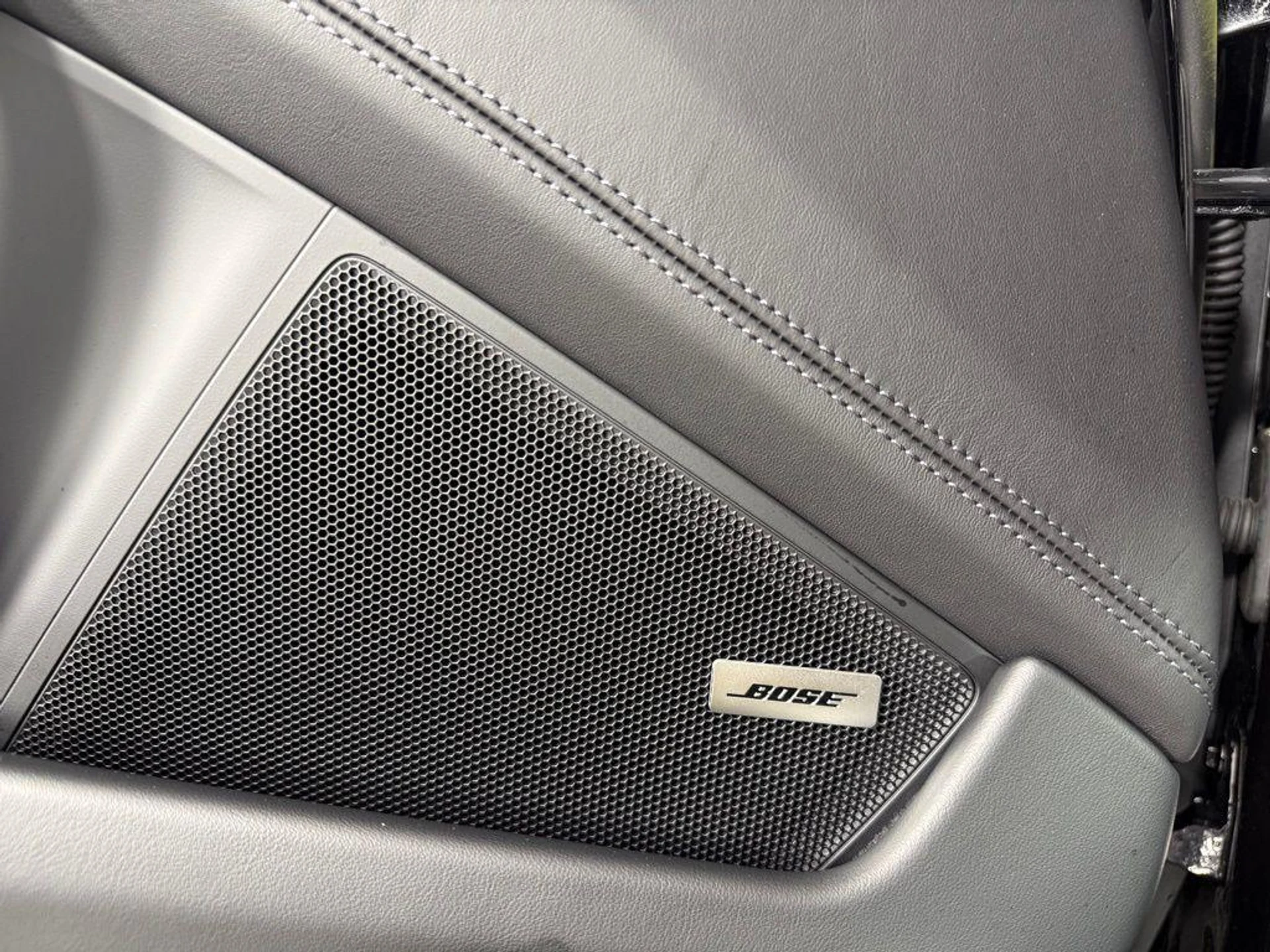 mph018_4221800362_l_E_Tx_NA_8_ZU_J_Aadz_CF_7b_S47pso_6a2103ef07