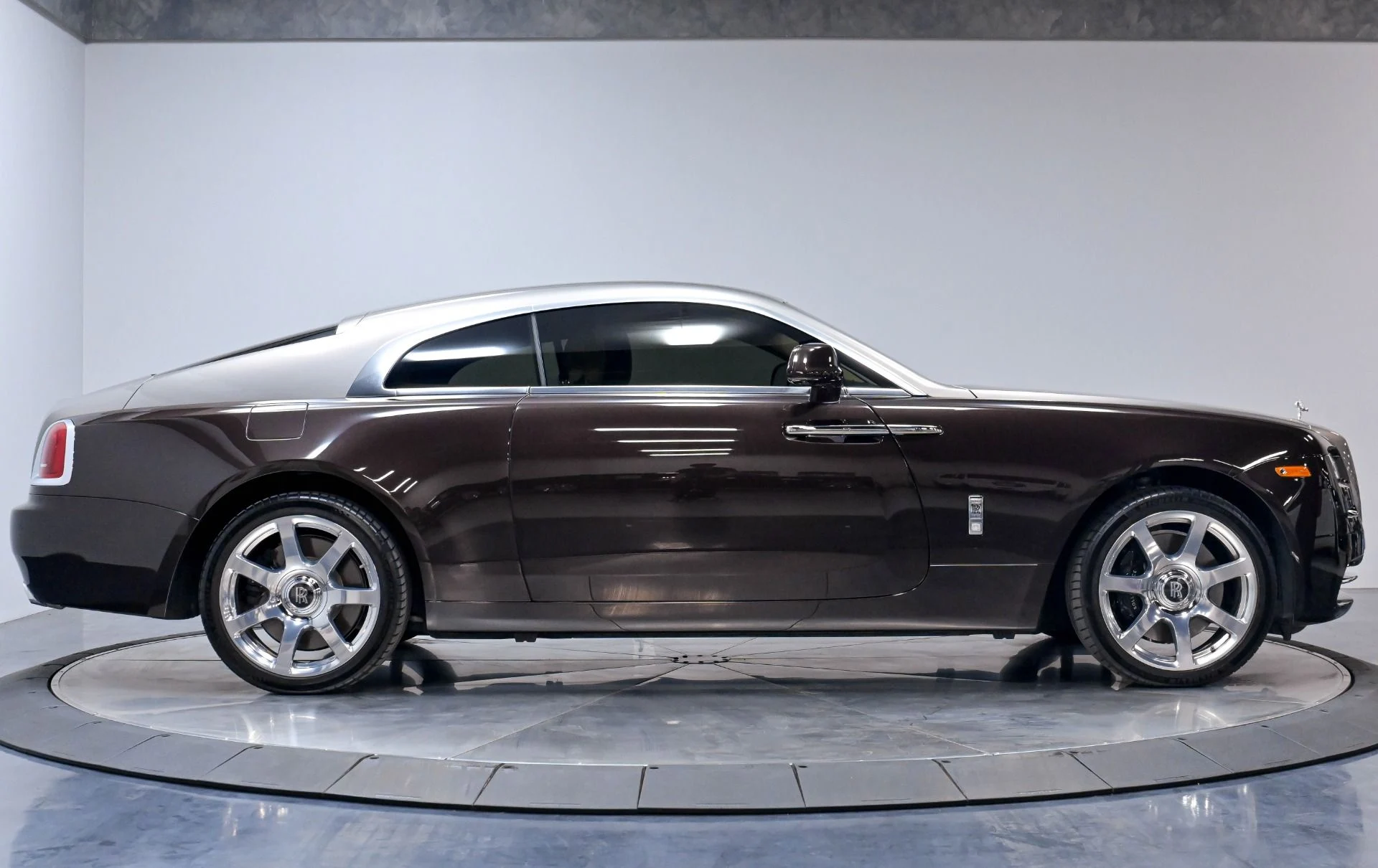 mph018_4234489091_Used_2014_Rolls_Royce_Wraith_1783020984_2c5386a06a