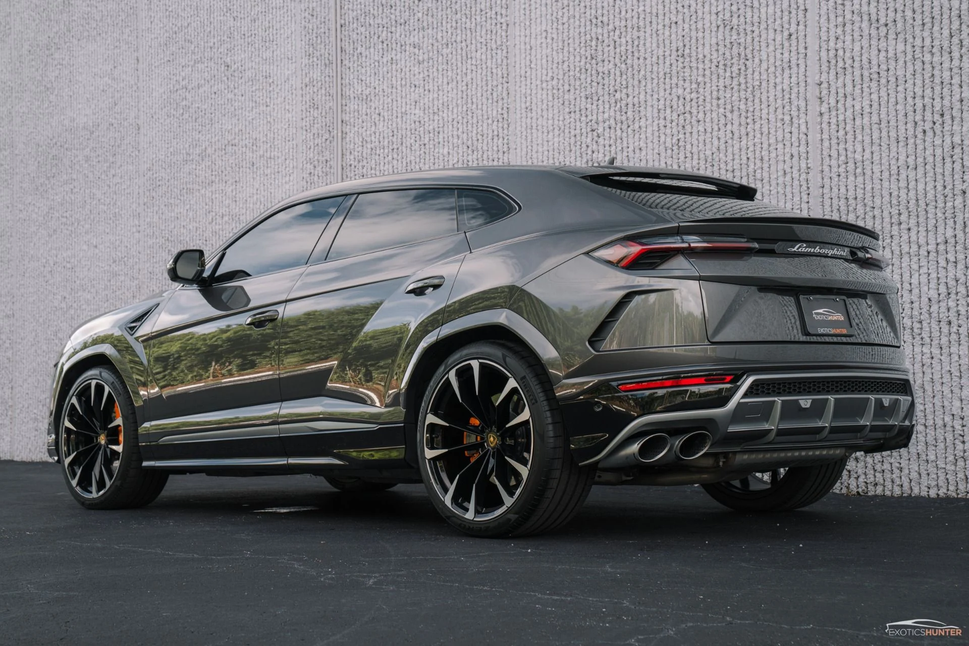mph018_4236585451_Used_2021_Lamborghini_Urus_w_Bang_Olufsen_Advanced_Sound_Parkassist_1758750772_a3411c1d49