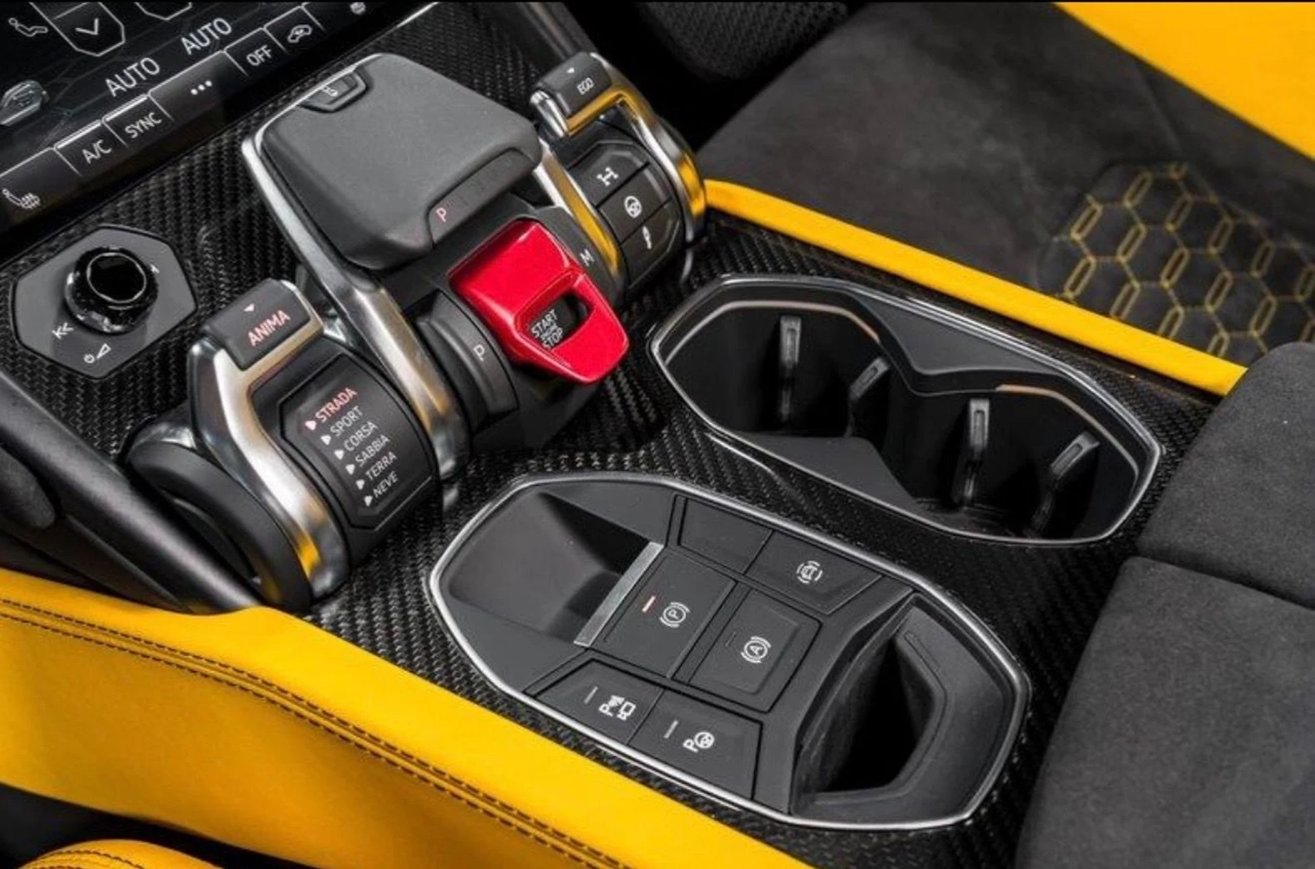 mph018_4243334874_Used_2021_Lamborghini_Urus_1769032744_2e5910192c