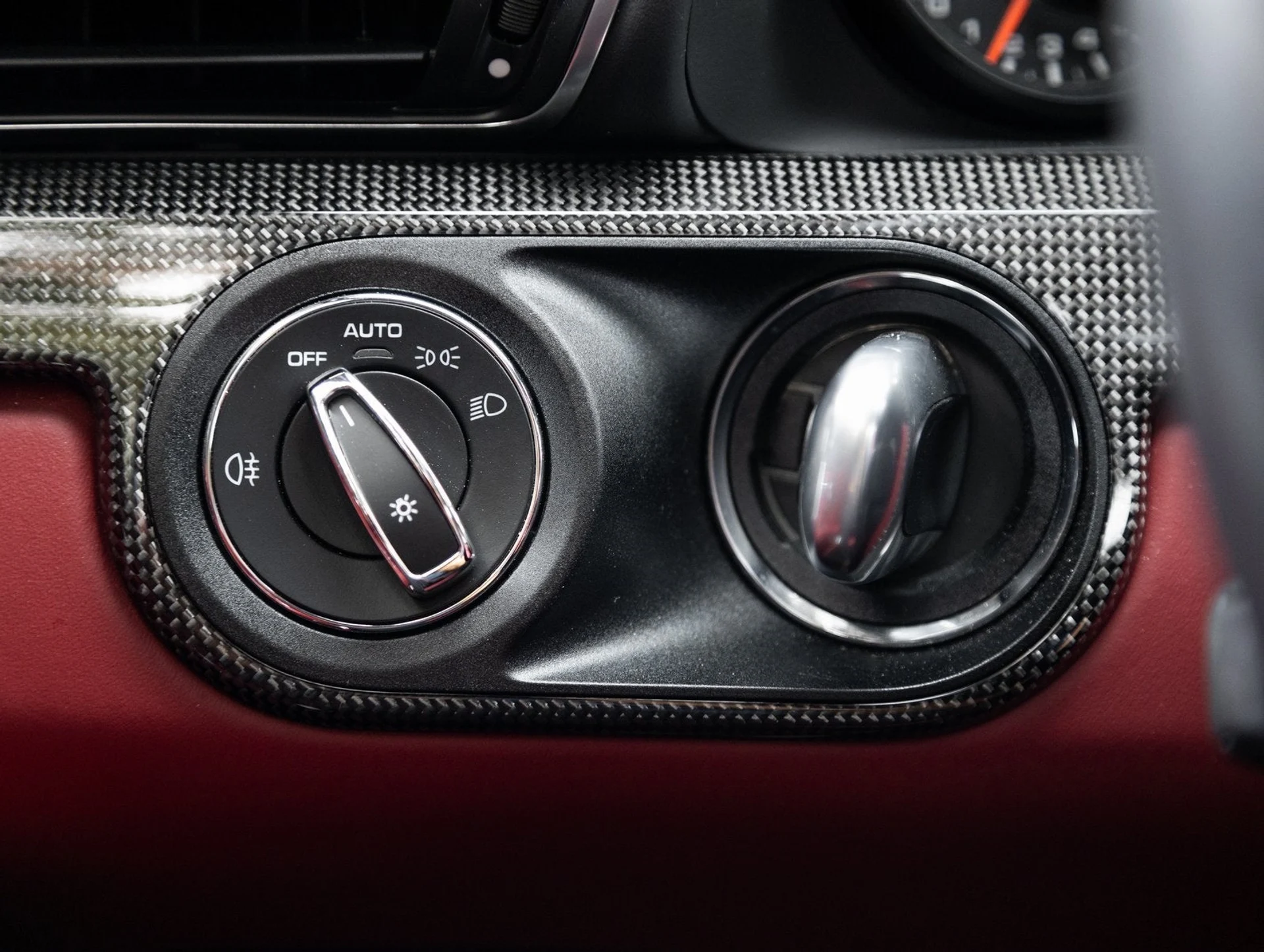 mph018_4246961287_19_9df103e795