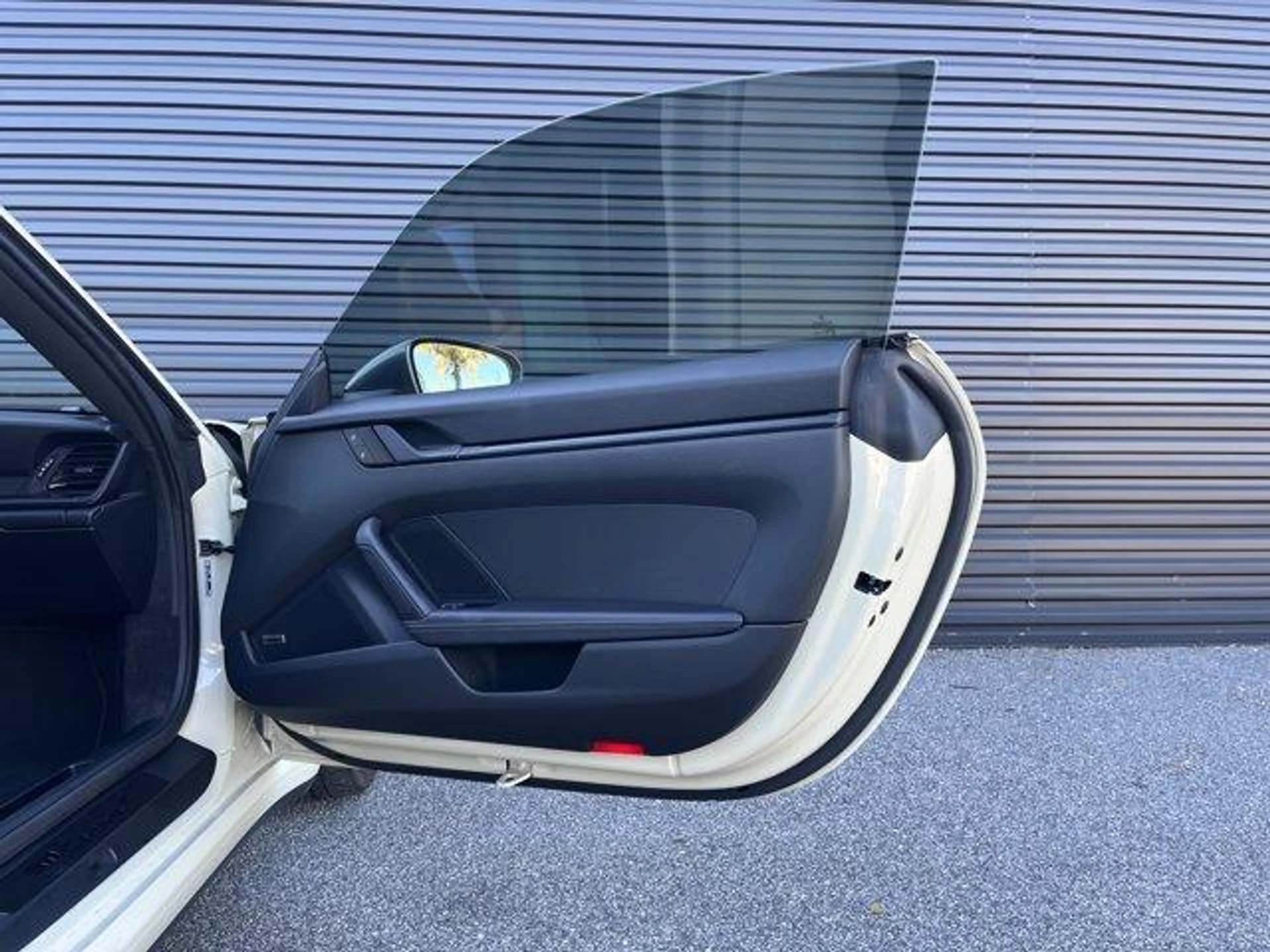 mph018_4260266867_Bj_KWG_2_Z_Ra_NN_313_WGSI_Xp_Kif_AS_Cw_5164f0d5e9