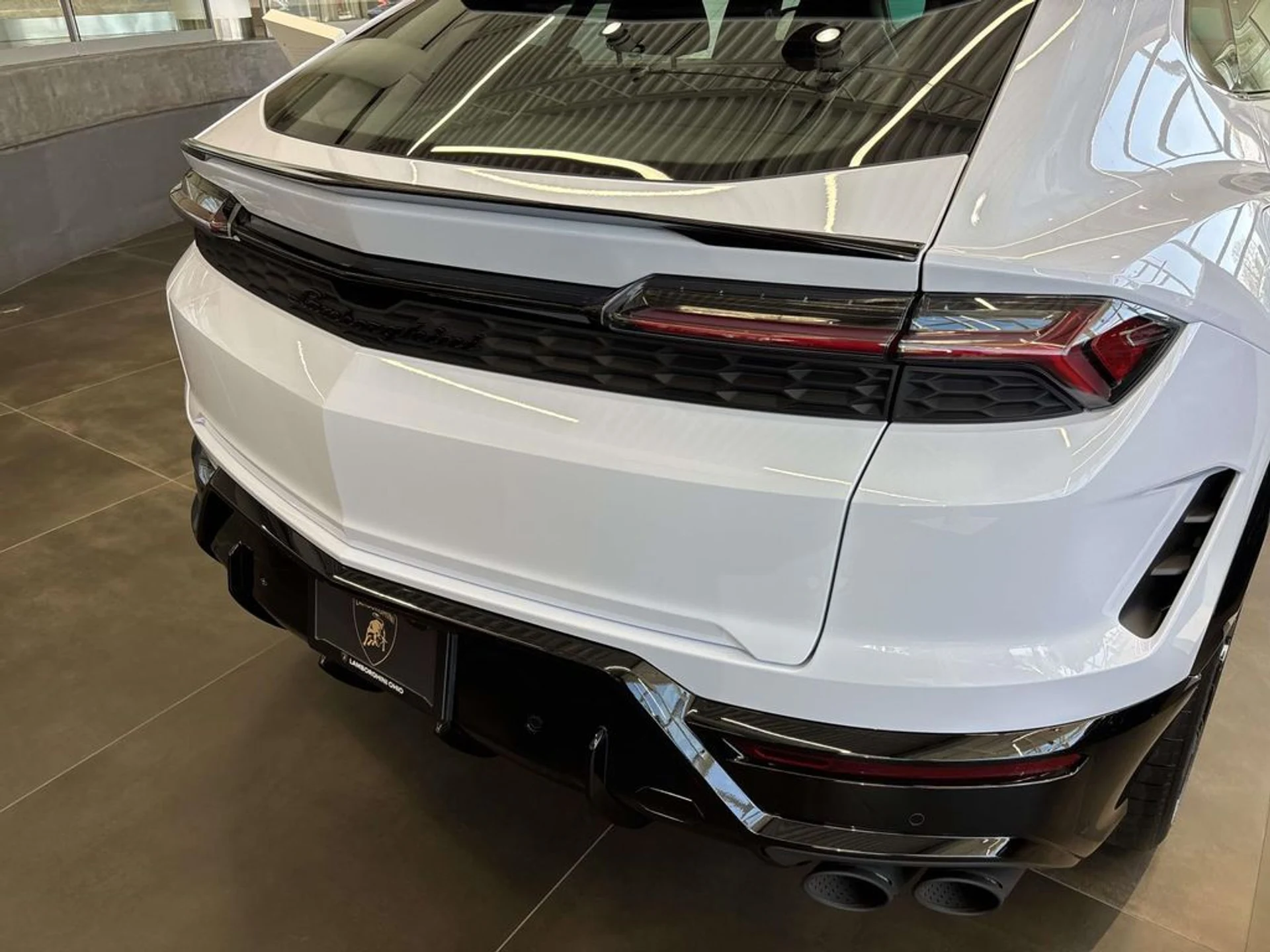 mph018_4262047977_ad208c83e2762432d693d8d6b381cd3cx_cd593a50fe