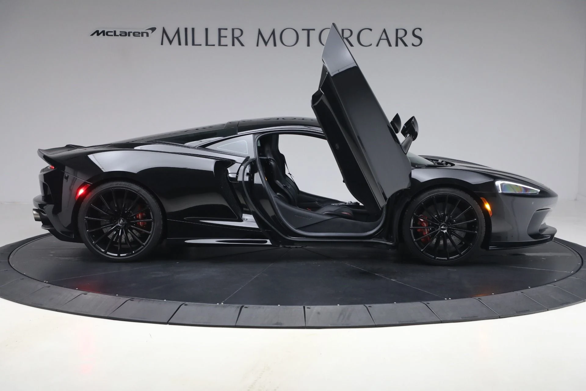 mph018_4265517498_Used_2023_Mc_Laren_GT_Pioneer_91ca4c1615