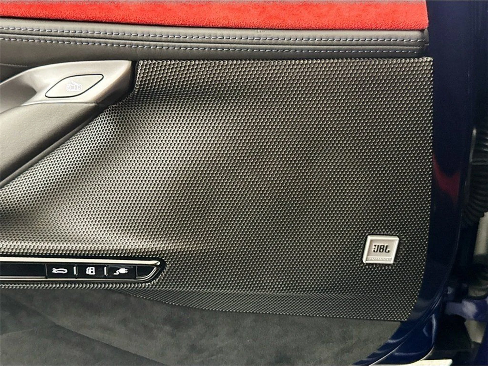 mph018_4269230937_cf0a2bdb5722089d733d7c5b14eb3db7_3533e54d2c