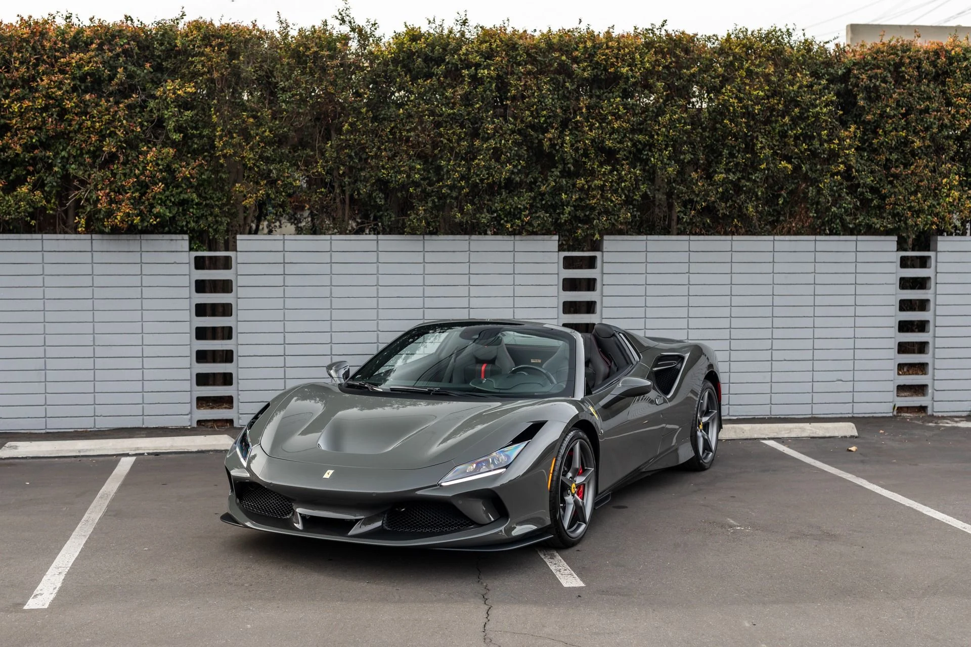 mph018_4272367583_Used_2021_Ferrari_F8_Spider_1734052238_5367c148be