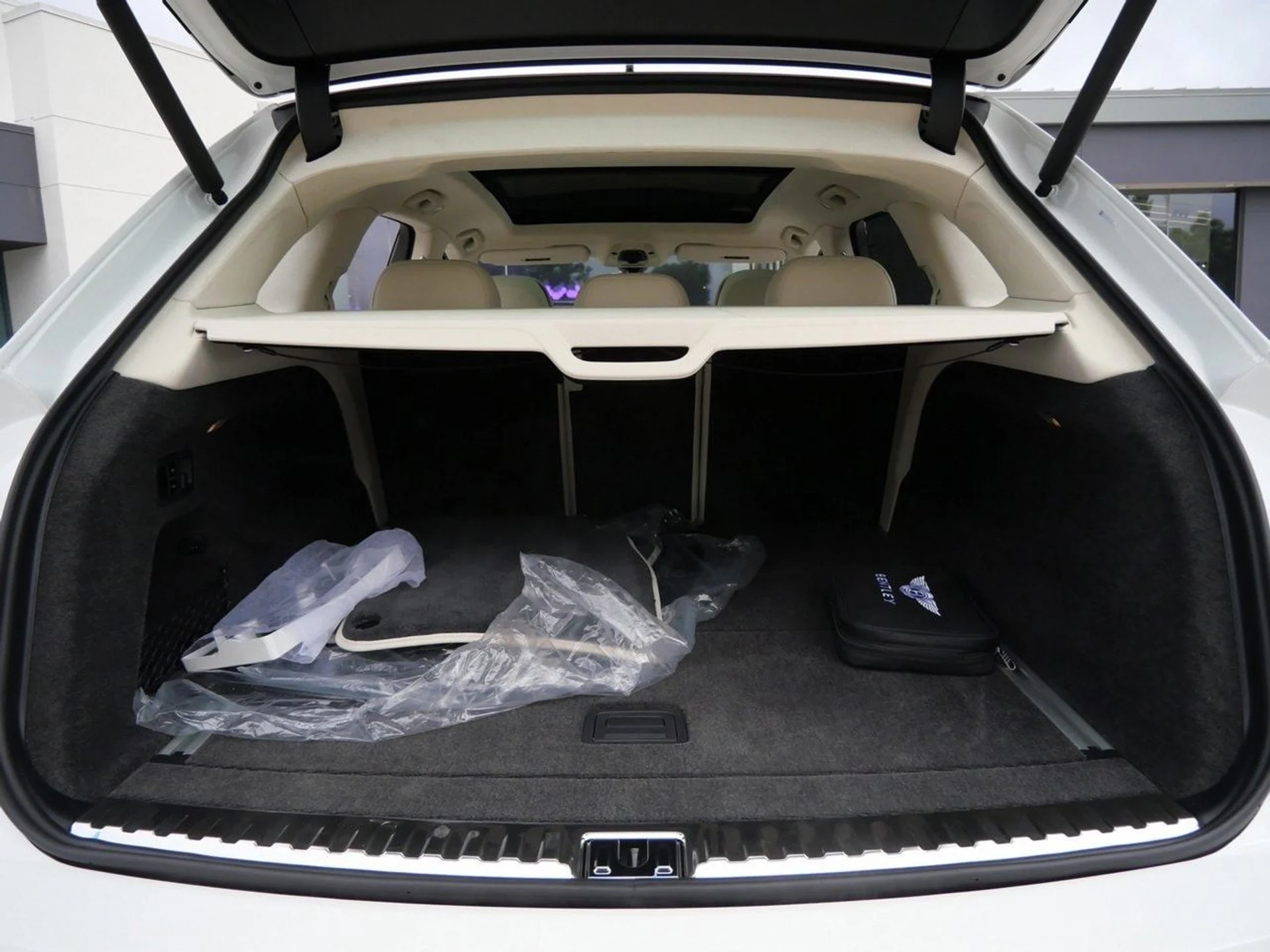 mph018_4273874683_ffa4a0138e63b9db143f205bd5f73749x_d54023ae34