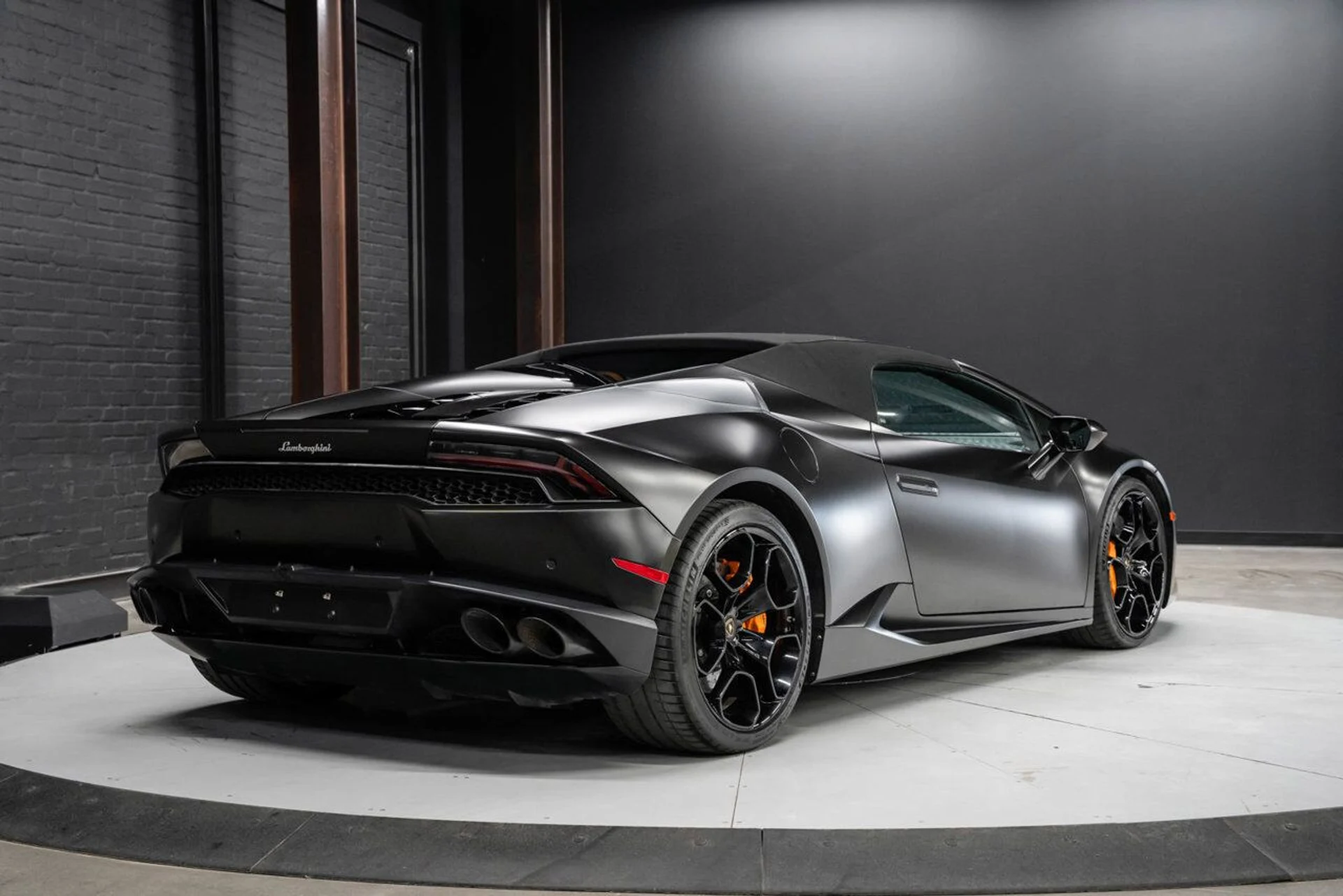 mph018_4277961225_lamborghini_huracan_2016_b1a1690e37