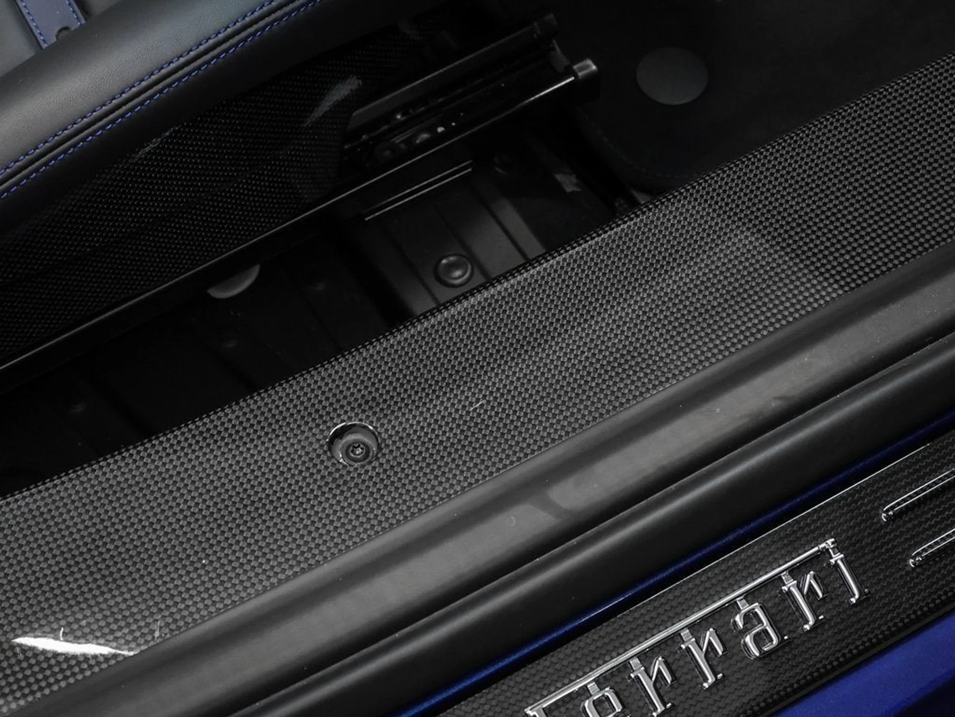 mph018_4280665617_19_f257979d26