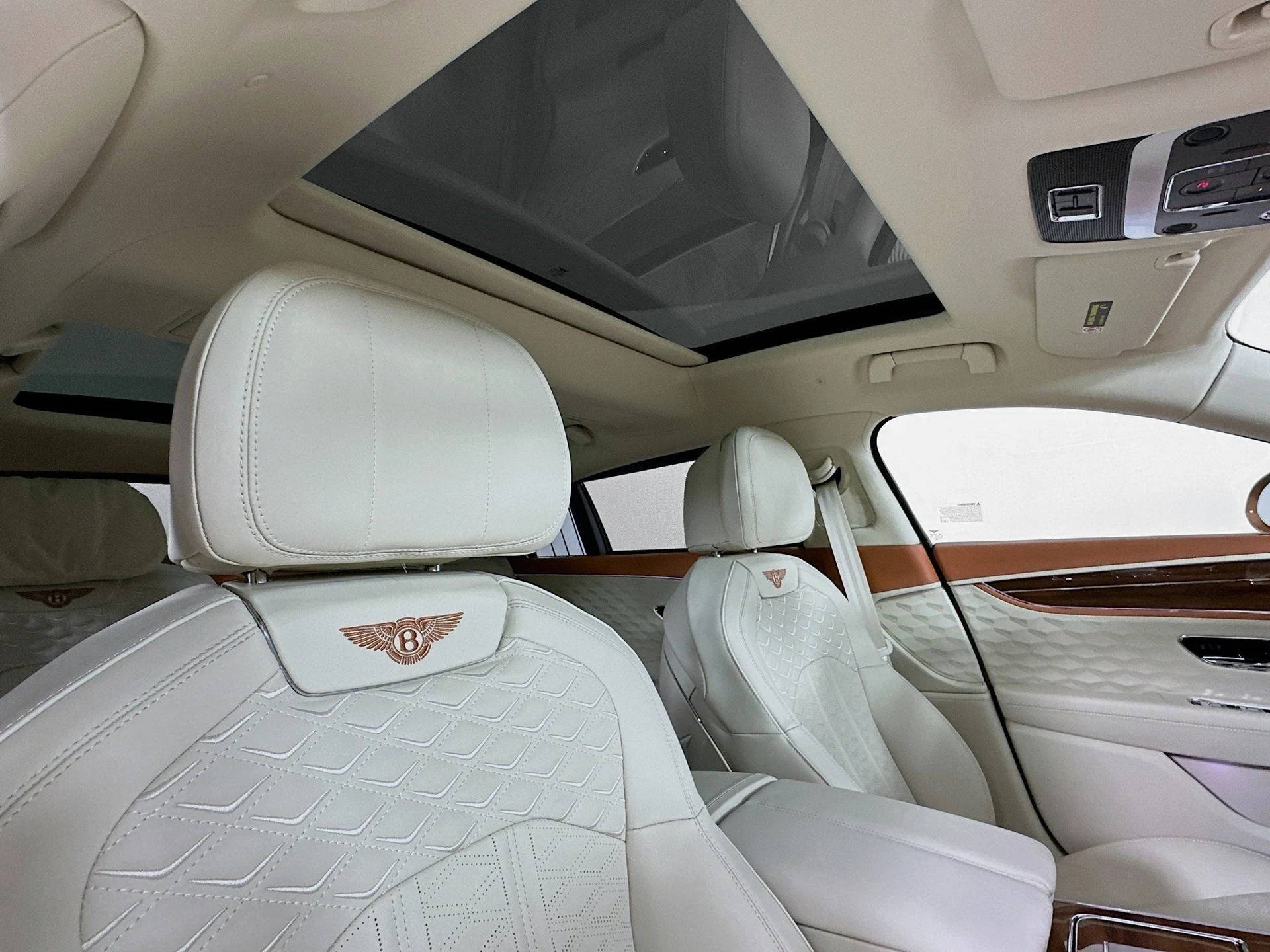 mph018_4280679719_19_8d7de80d38