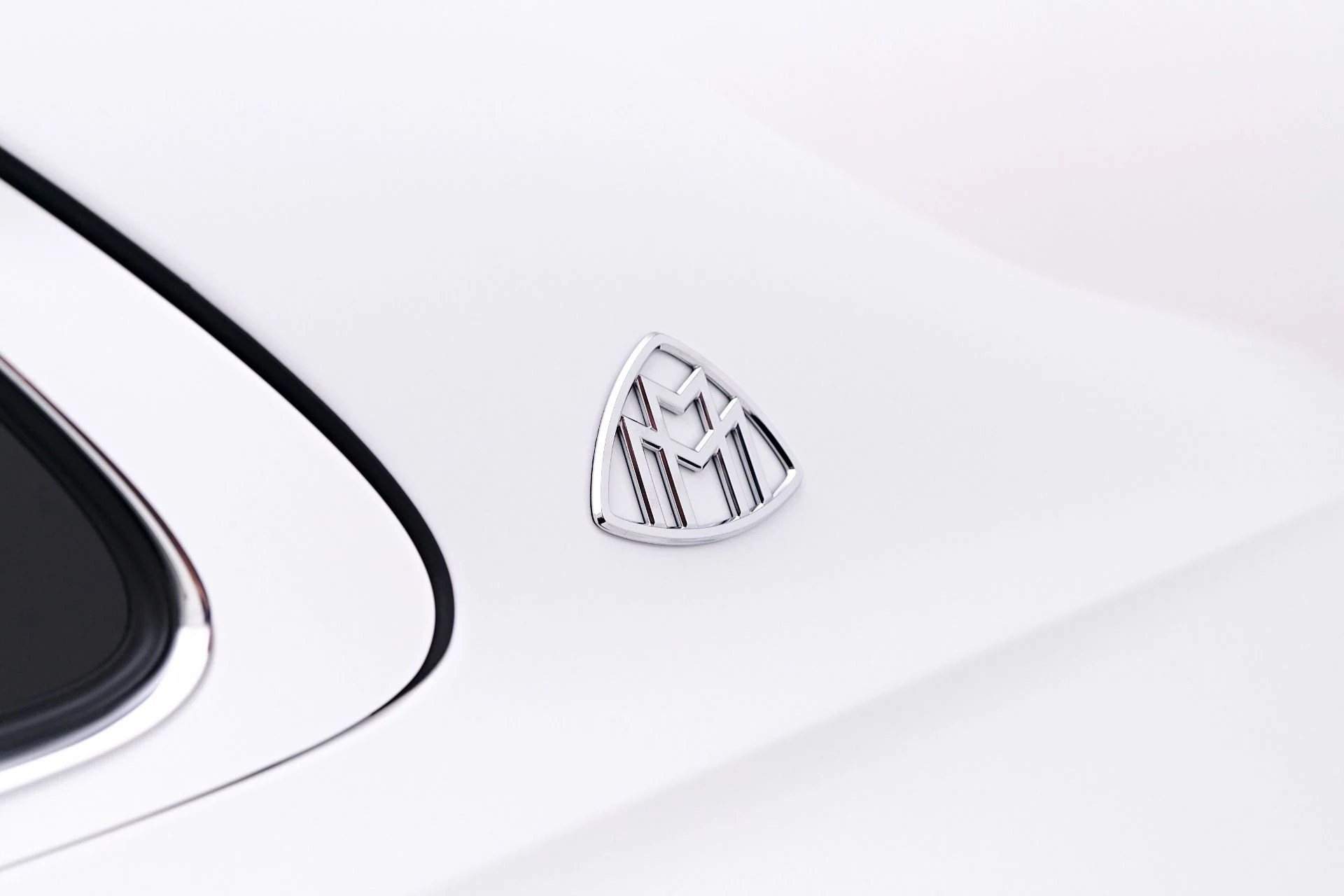 mph018_4282608609_Used_2024_Mercedes_Benz_S_Class_Maybach_S_680_1749232025_5be7ec117f