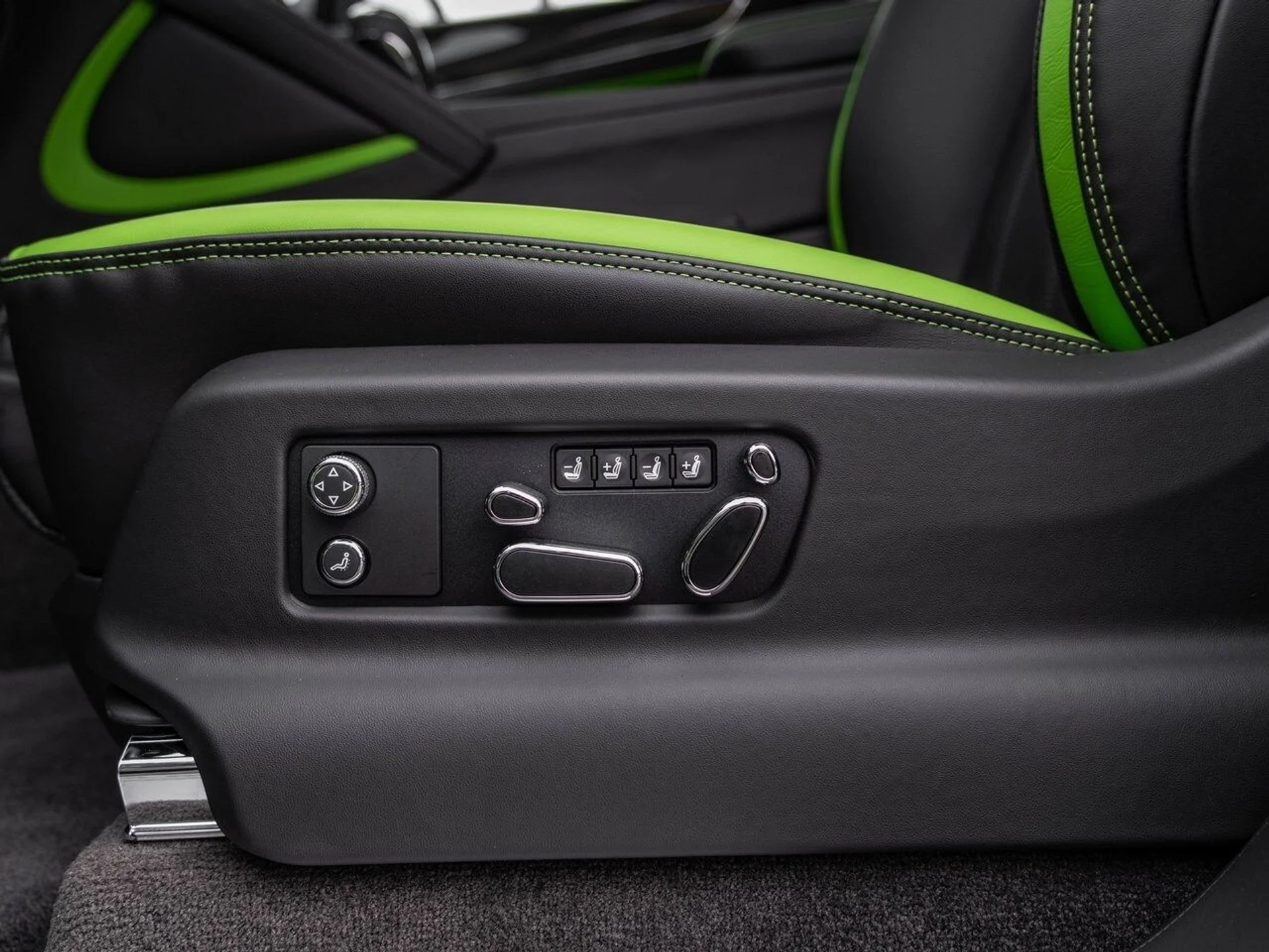 mph018_4285643477_d716b931091d5801774e64c9e9af7b12x_62c924d97d