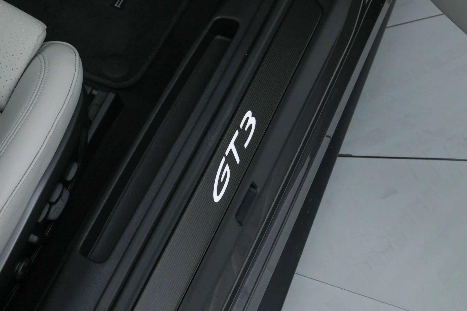 mph018_429484355_d91deb805e058c2e6d66cd12eab60740_1385120ad5